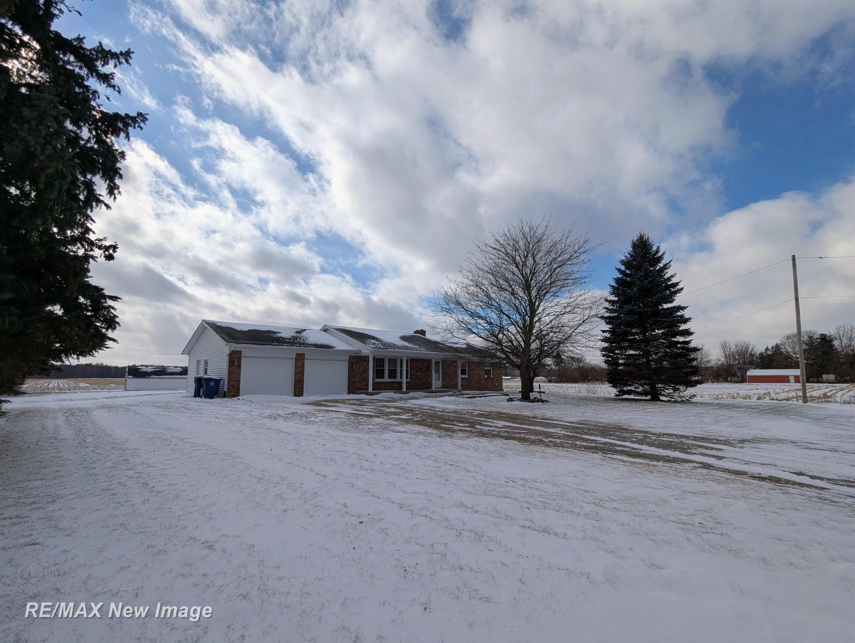 5502 King Road, Bridgeport, MI 48722 — Photo 17