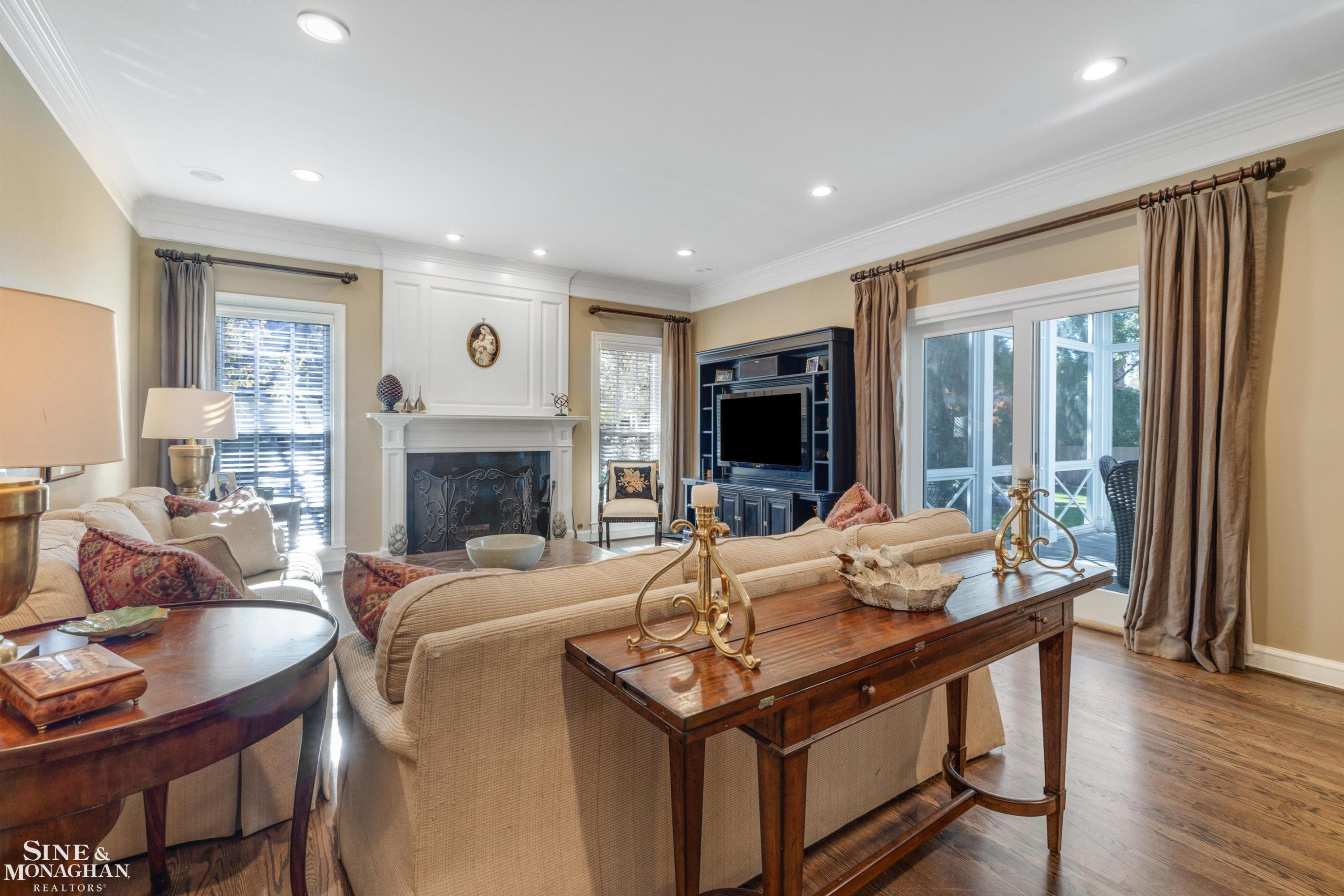 11 Dodge Place Place, Grosse Pointe, MI 48230 — Photo 21