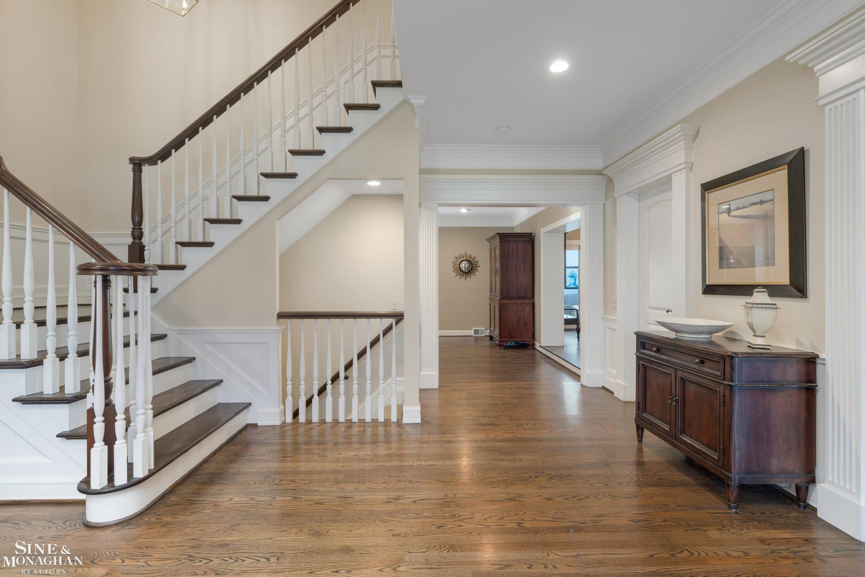 11 Dodge Place Place, Grosse Pointe, MI 48230 — Photo 32