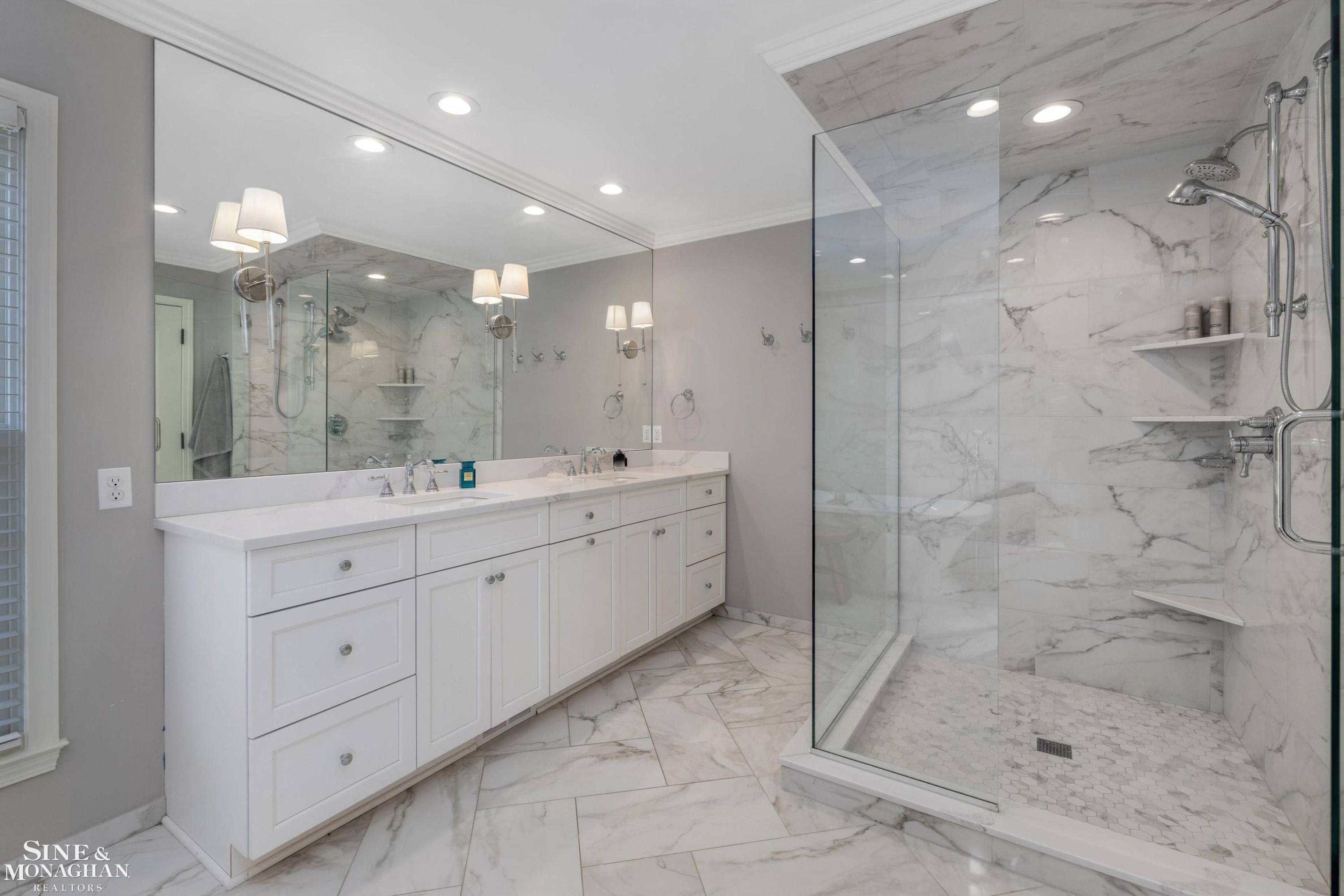 11 Dodge Place Place, Grosse Pointe, MI 48230 — Photo 37