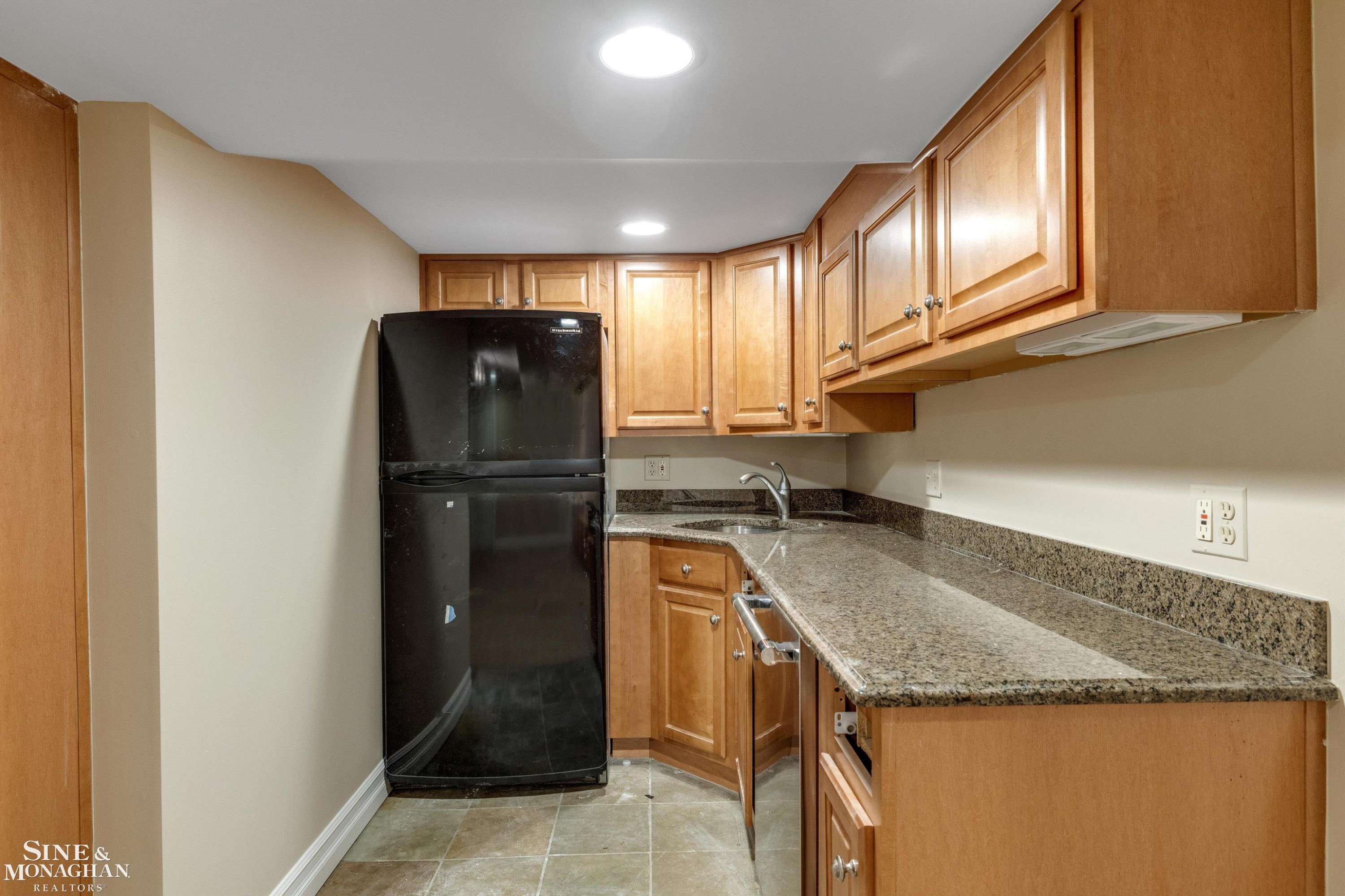 11 Dodge Place Place, Grosse Pointe, MI 48230 — Photo 60