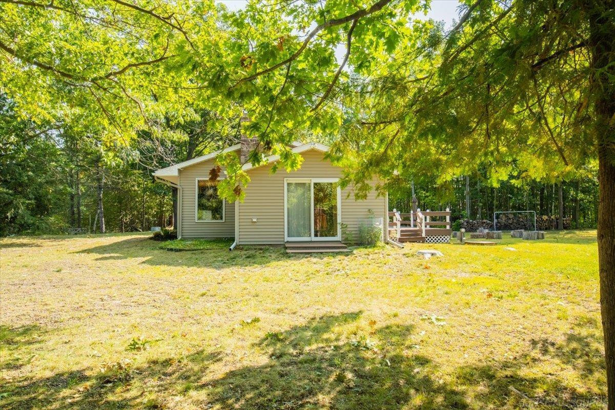 3510 N Branch Drive, Beaverton, MI 48612 — Photo 14
