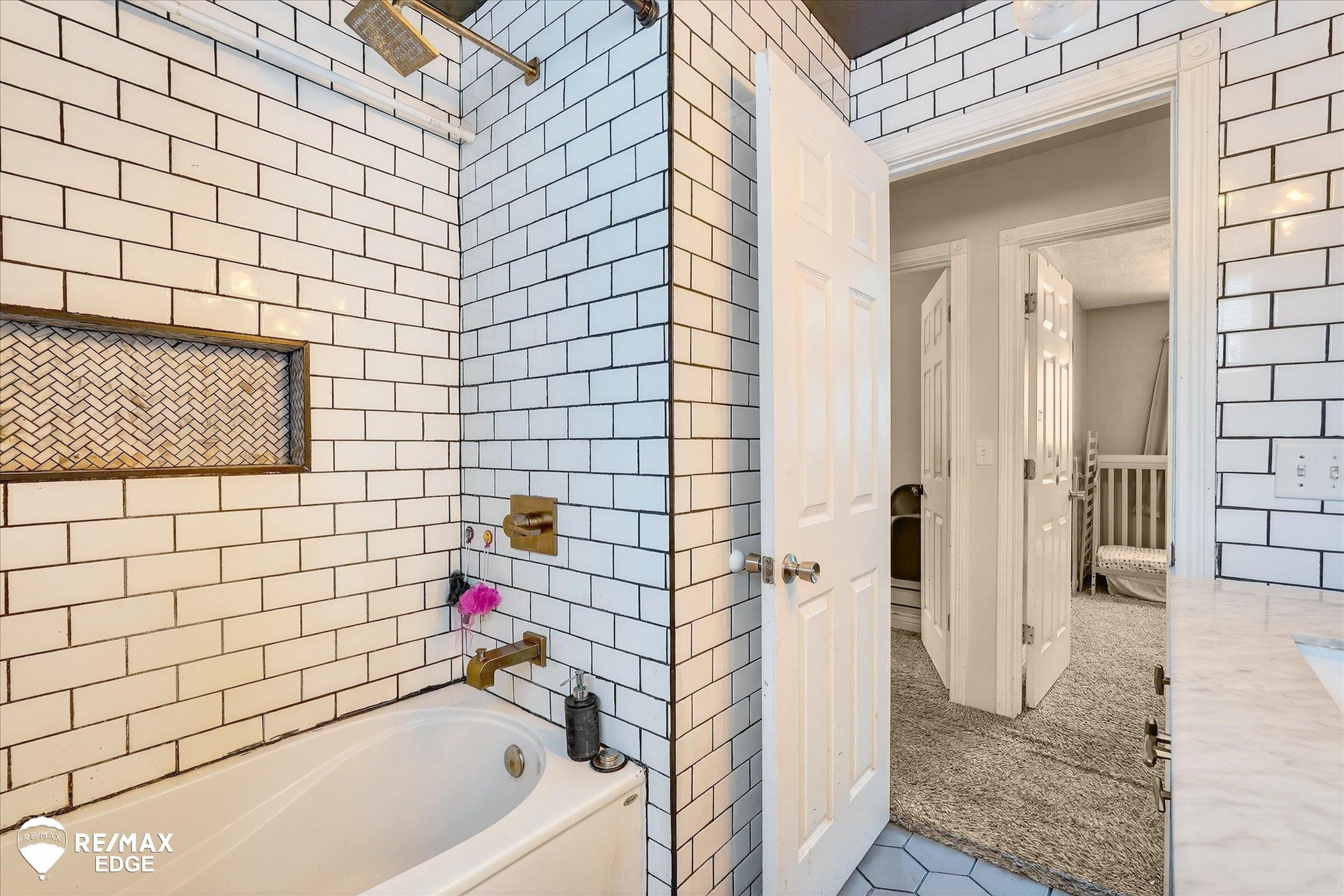 6161 Finch Lane, Flint, MI 48506 — Photo 19