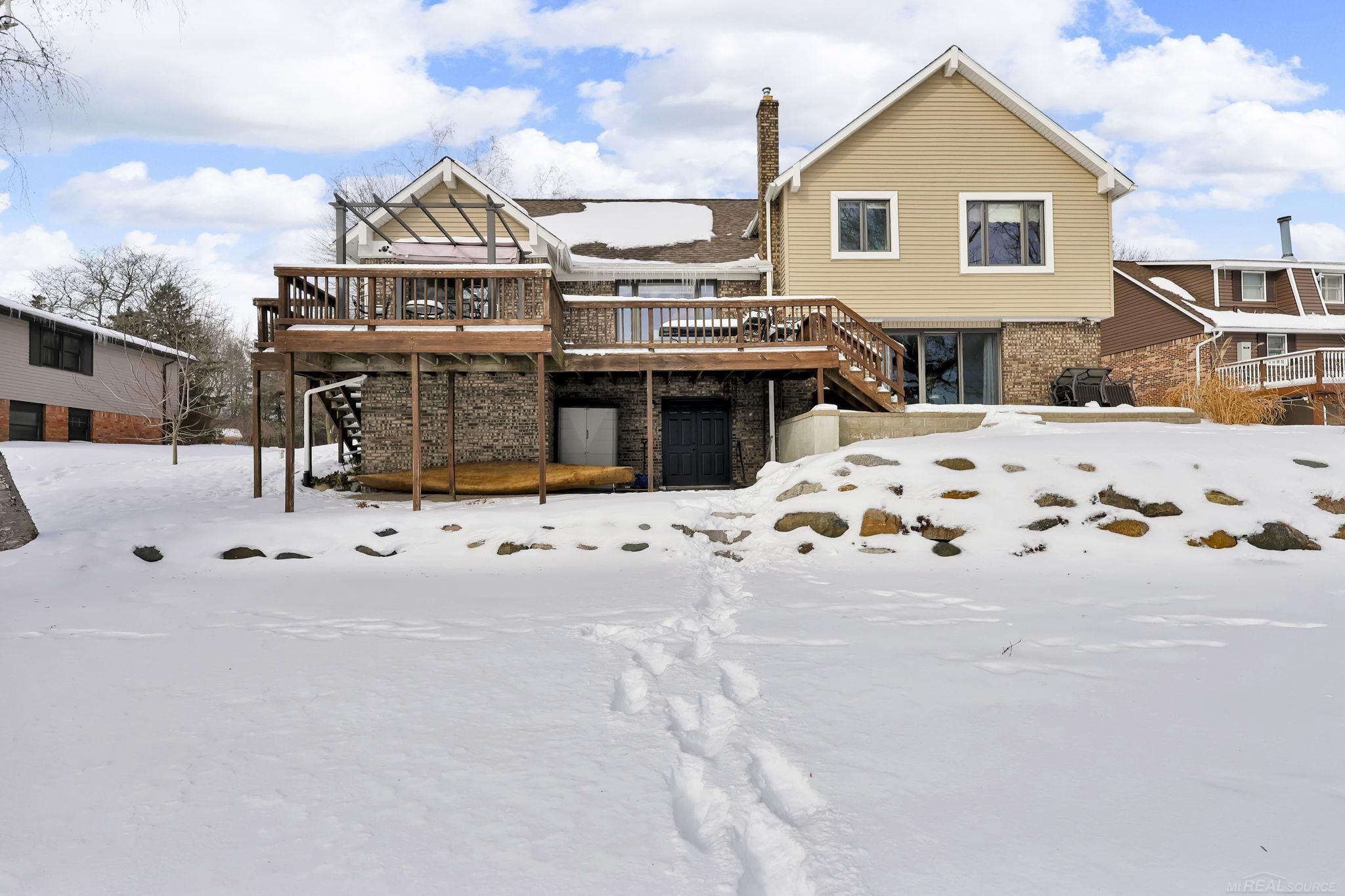631 Drahner Circle, Oxford, MI 48371 — Photo 18