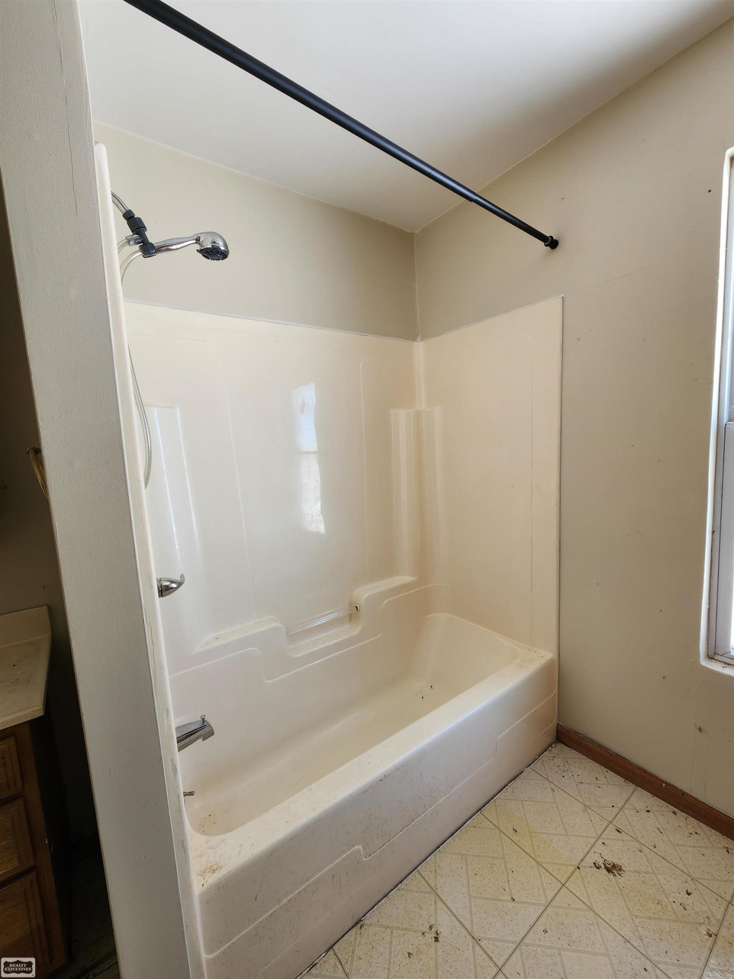 2598 Black River Street, Deckerville, MI 48427 — Photo 13