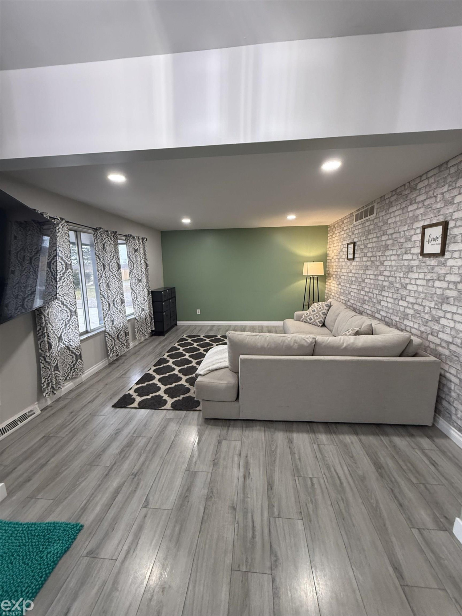 77000 Brown Road, MI 48065 — Photo 11