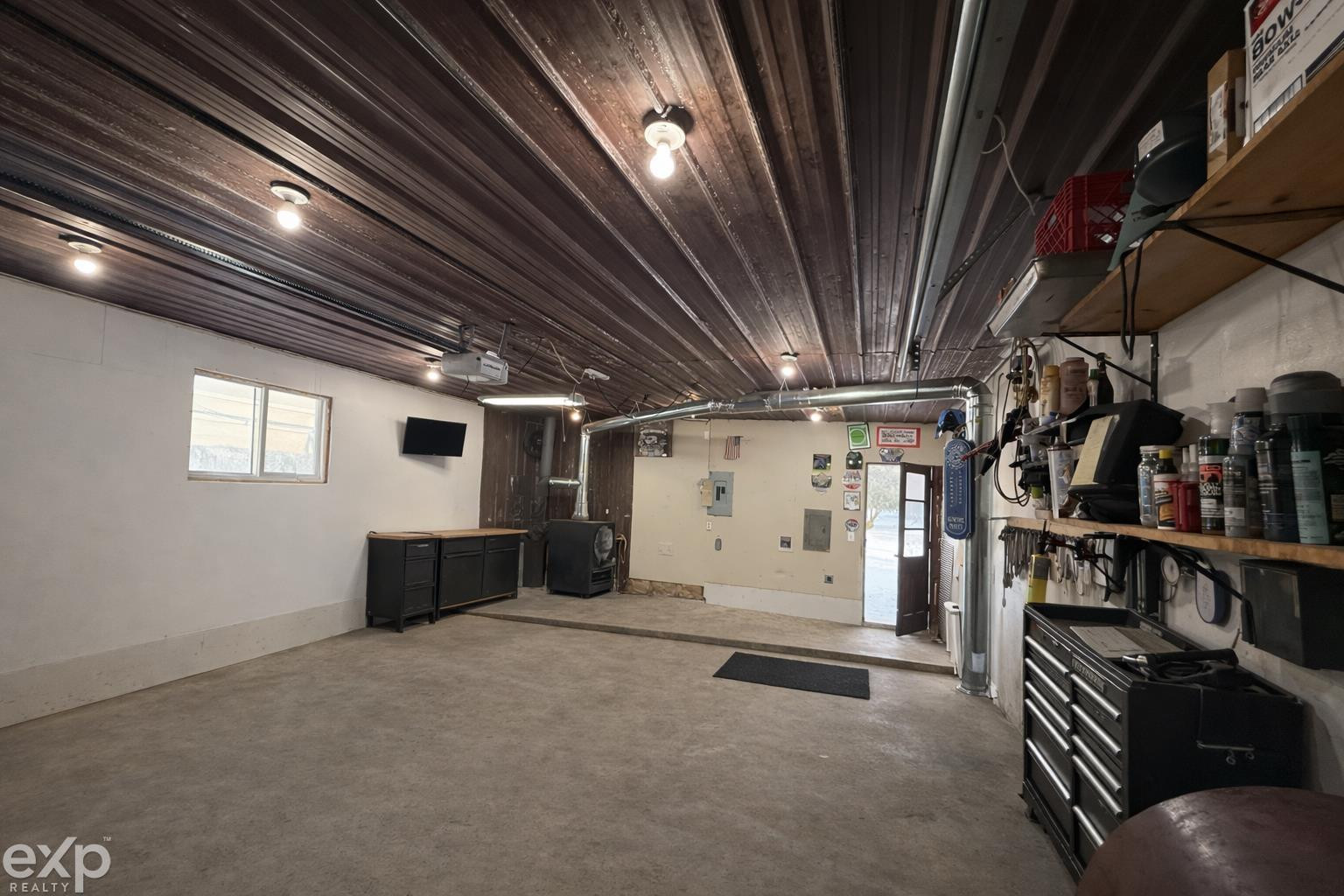 77000 Brown Road, MI 48065 — Photo 27