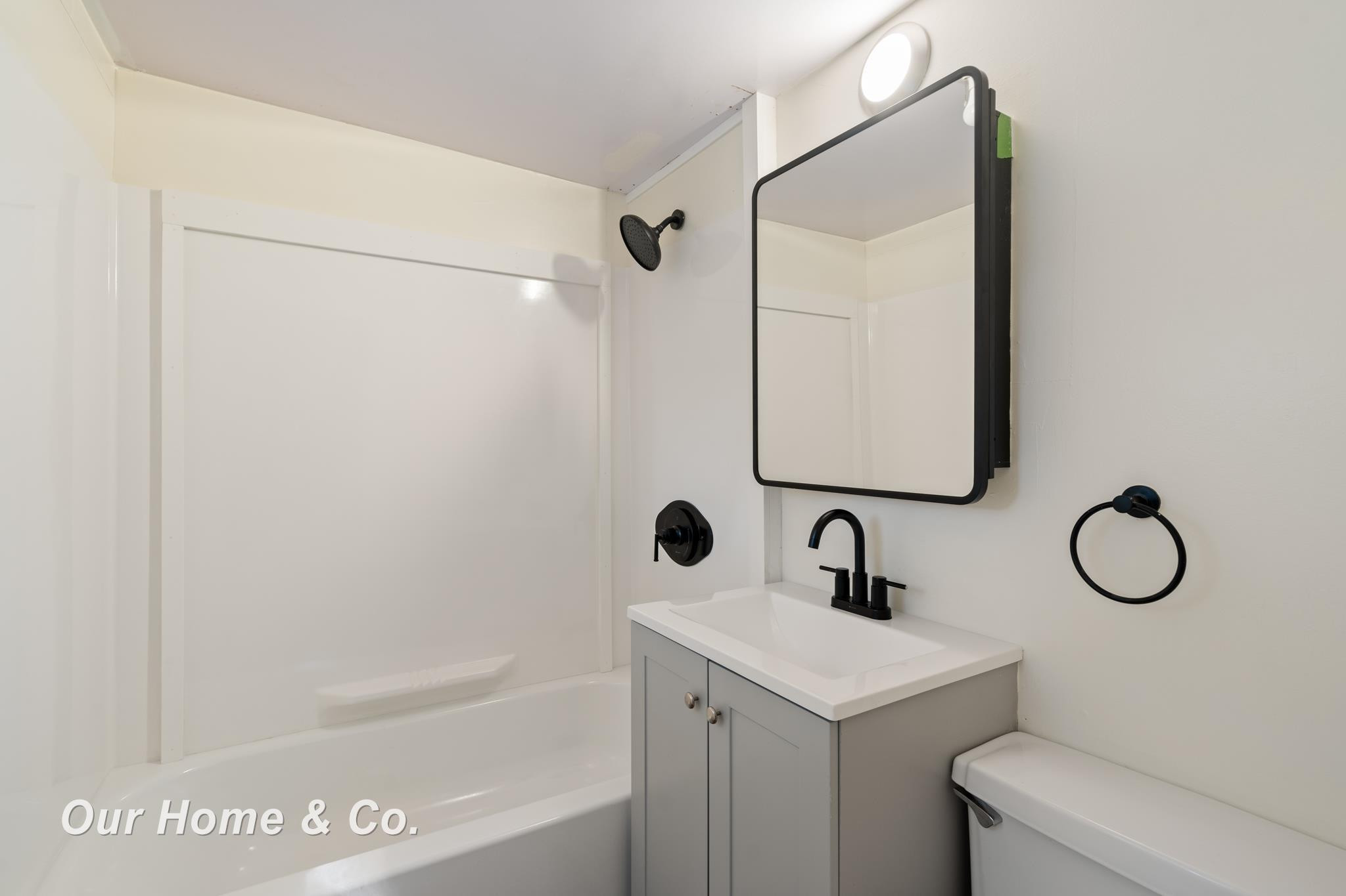 240 W 3RD Street, Imlay City, MI, 48444