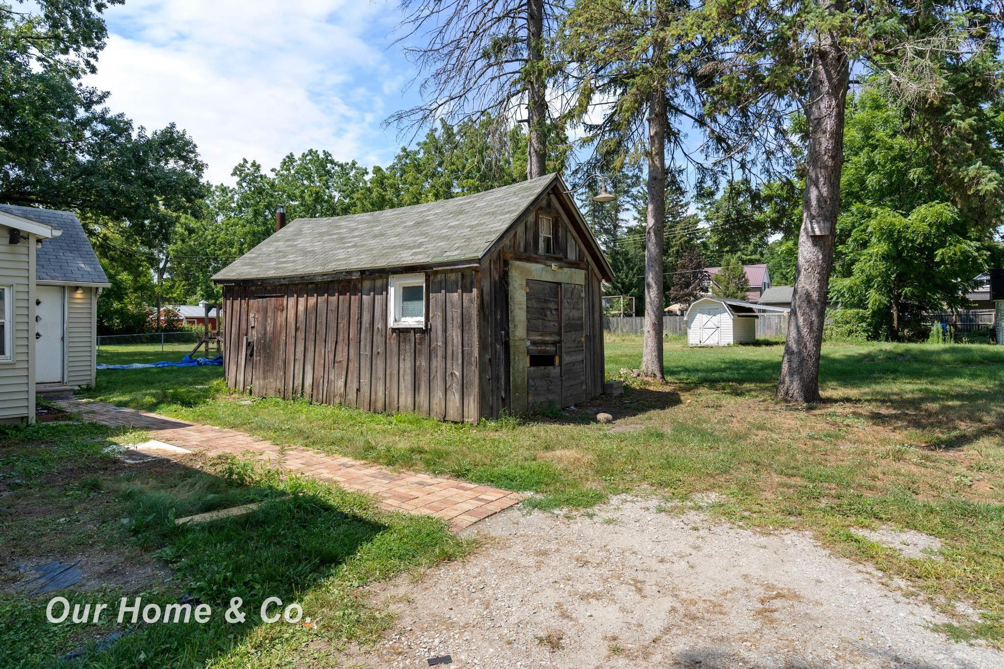 240 W 3RD Street, Imlay City, MI, 48444