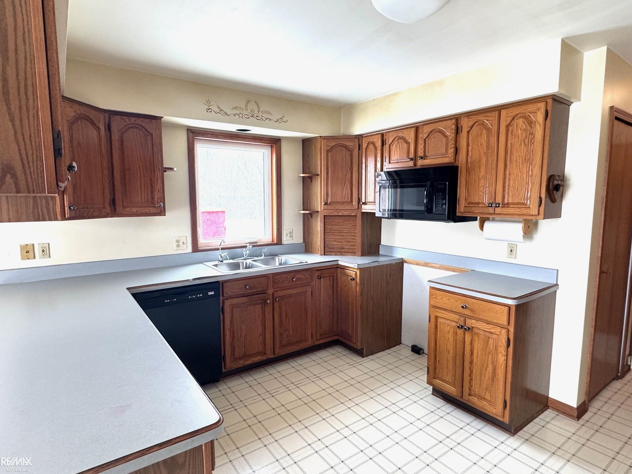 8223 Meisner Road, MI 48064 — Photo 5