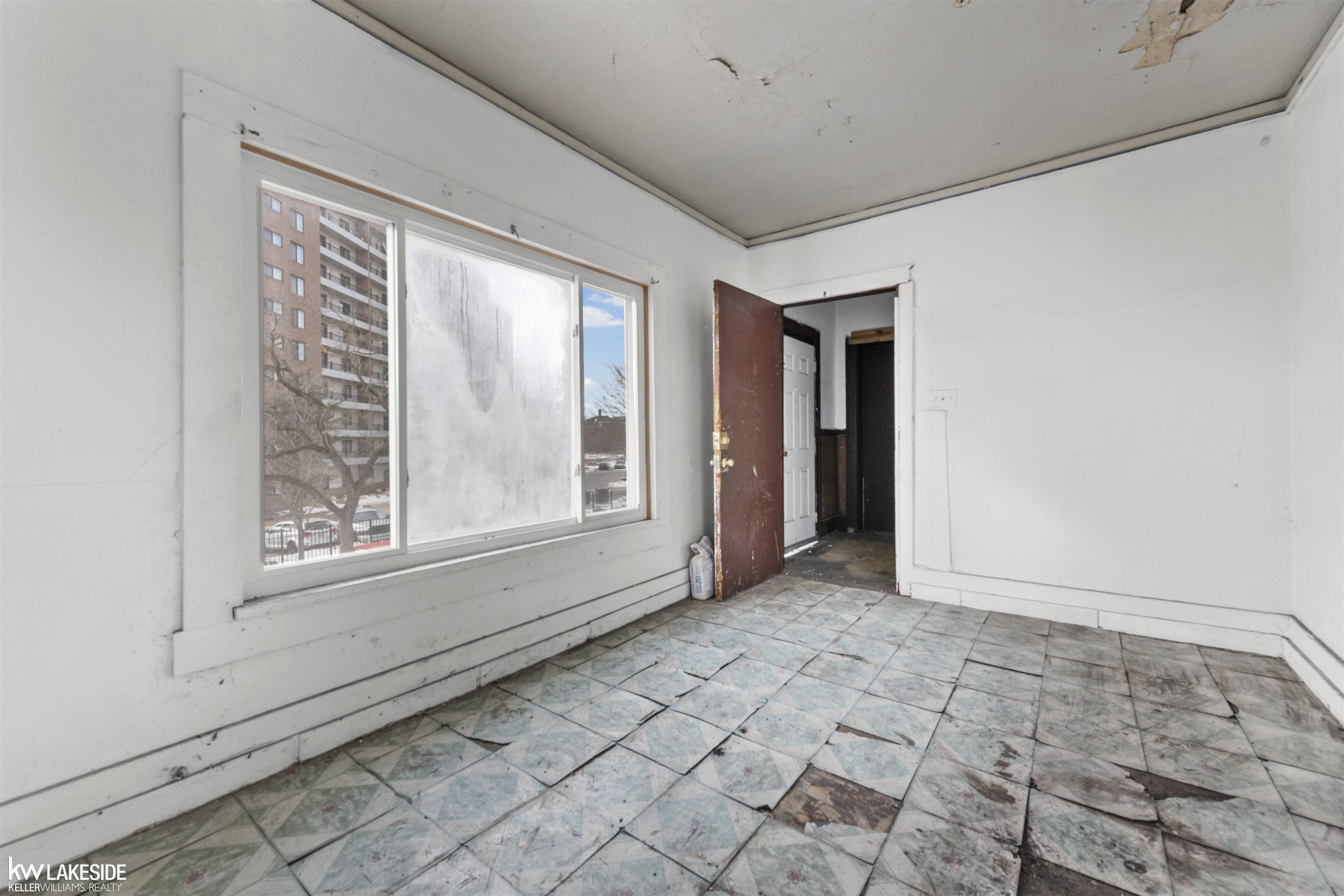5312 Maxwell Street, Detroit, MI 48213 — Photo 6