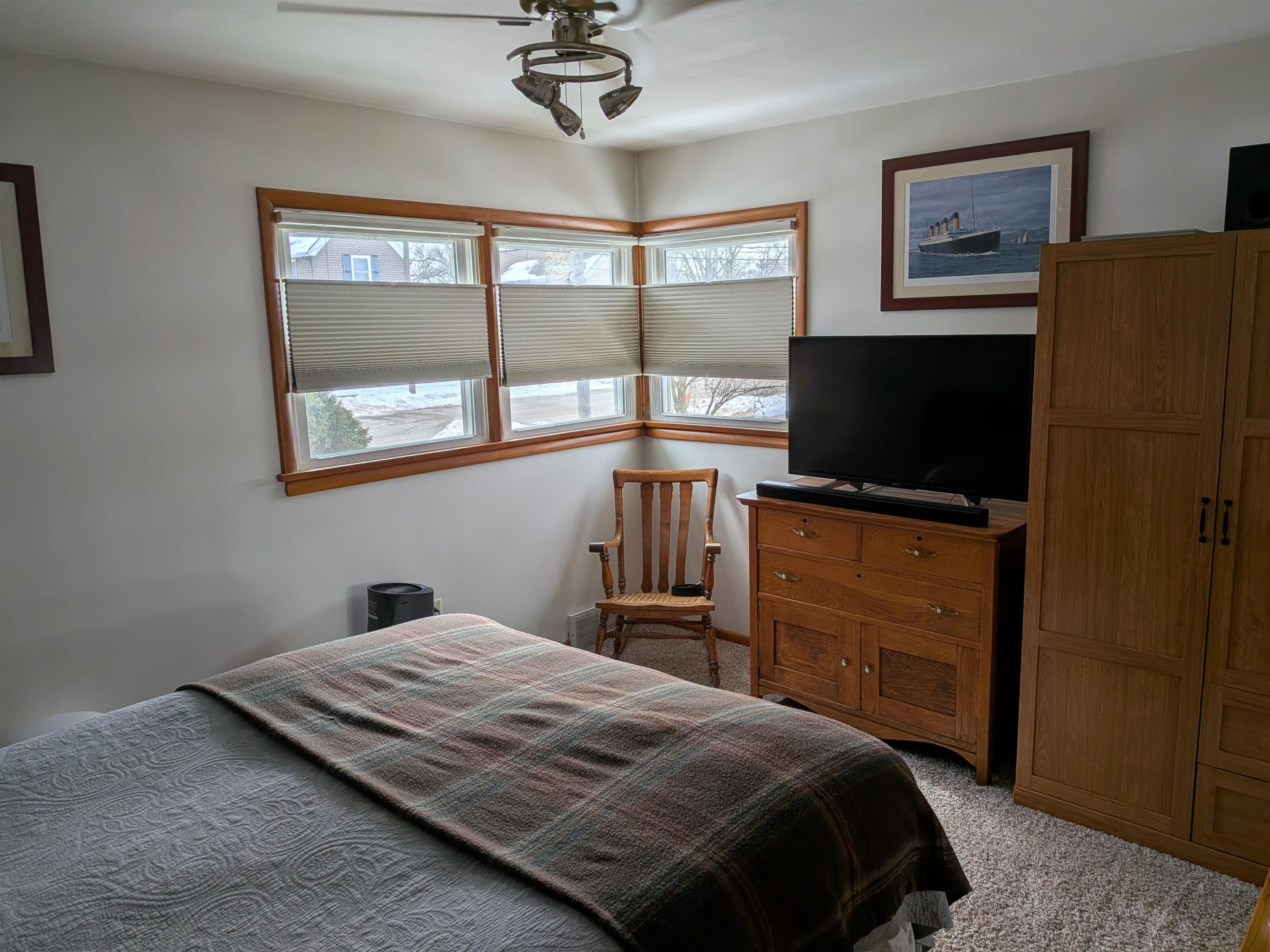 509 E Genesee St. Street, Durand, MI 48429 — Photo 17