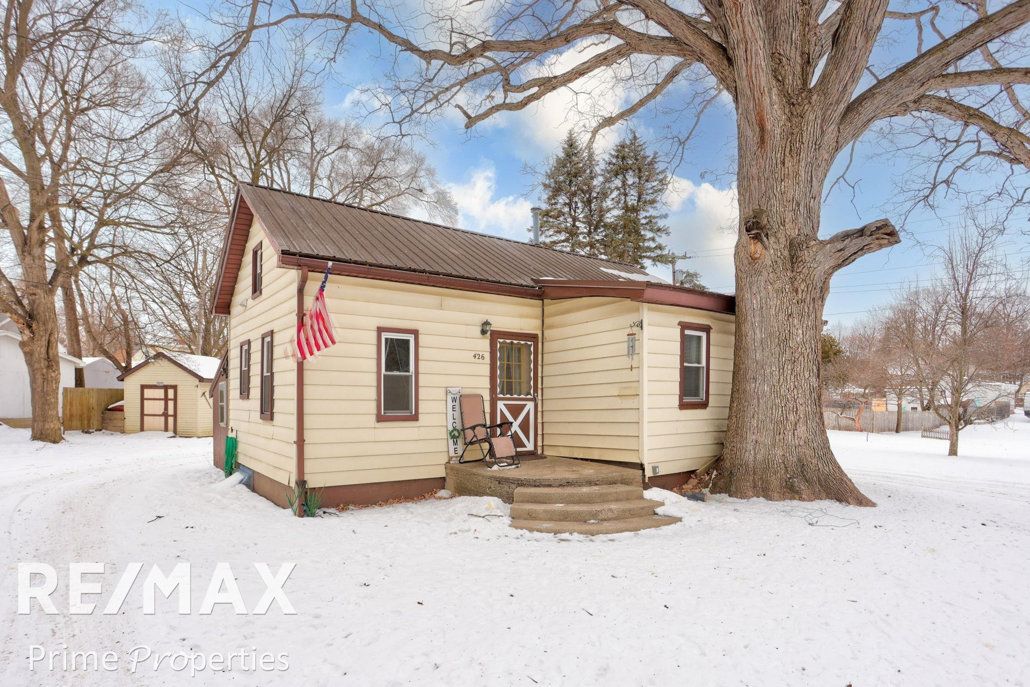426 Bates Street, Caro, MI 48723 — Photo 2