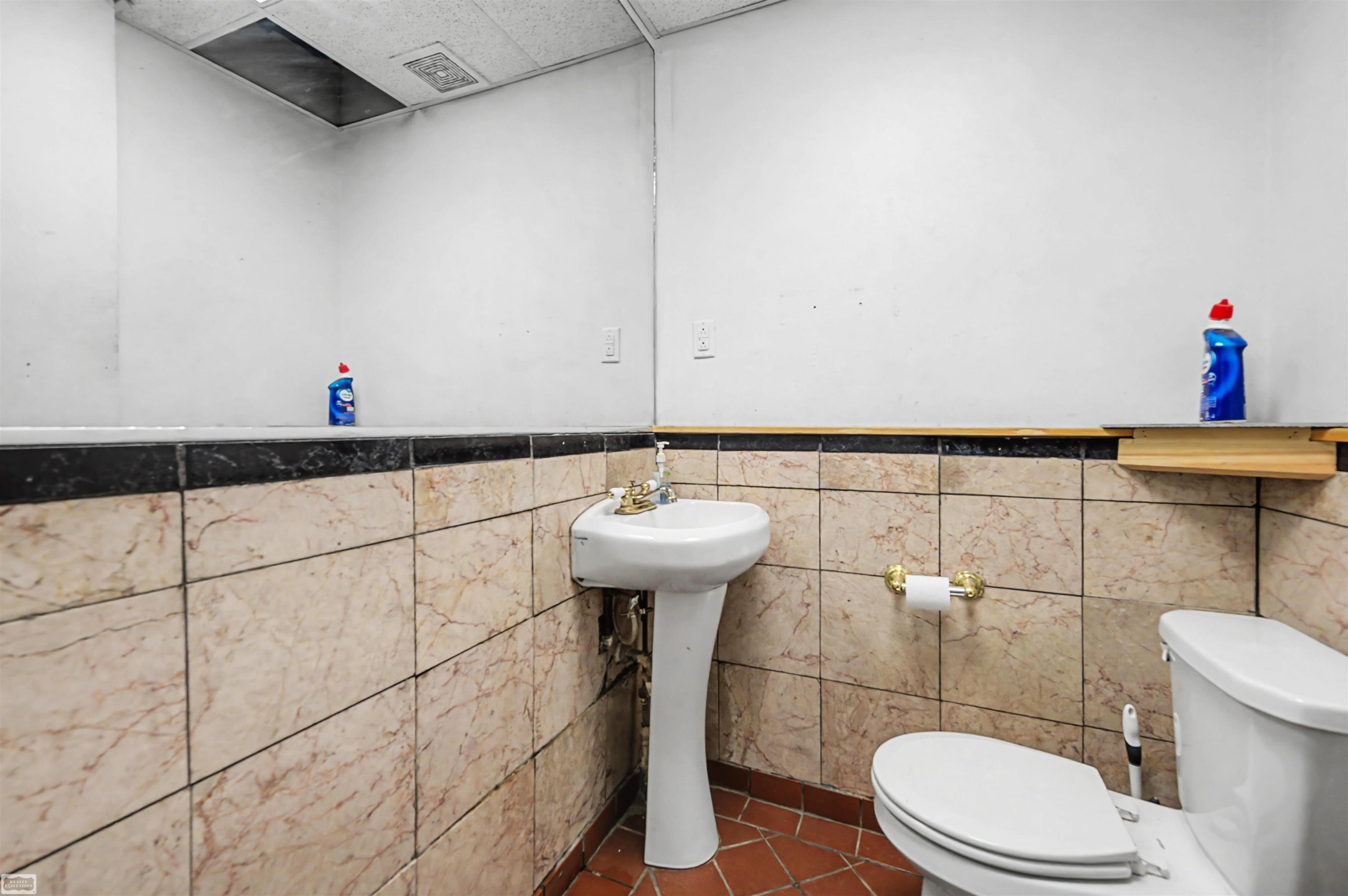 14701 Harper Avenue, Detroit, MI 48224 — Photo 30