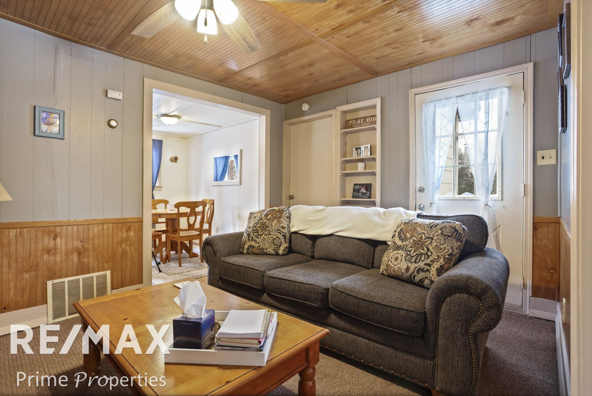 426 Bates Street, Caro, MI 48723 — Photo 6