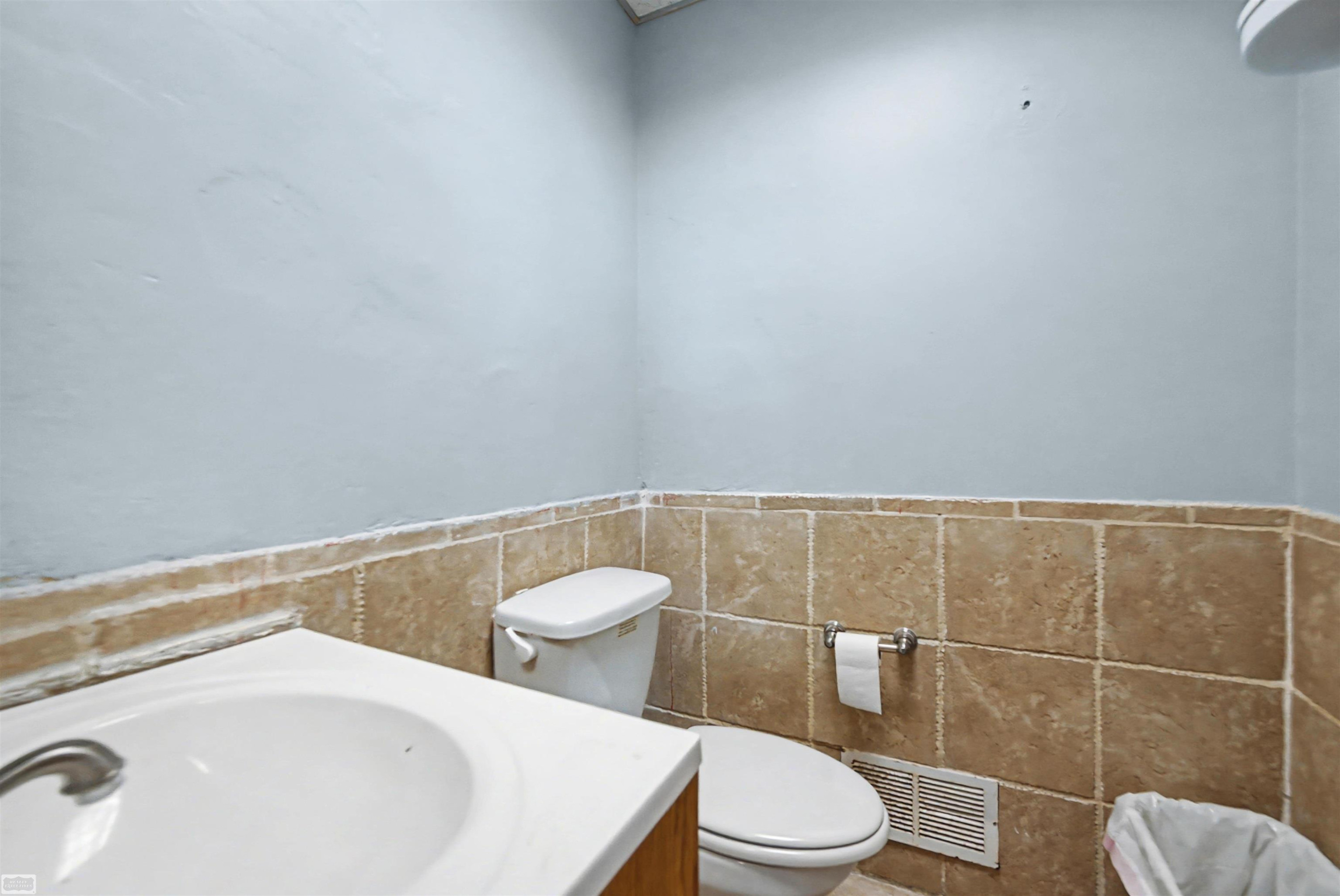 14701 Harper Avenue, Detroit, MI 48224 — Photo 32