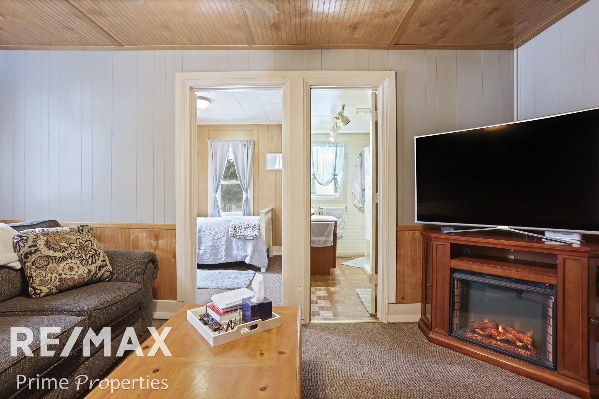 426 Bates Street, Caro, MI 48723 — Photo 13
