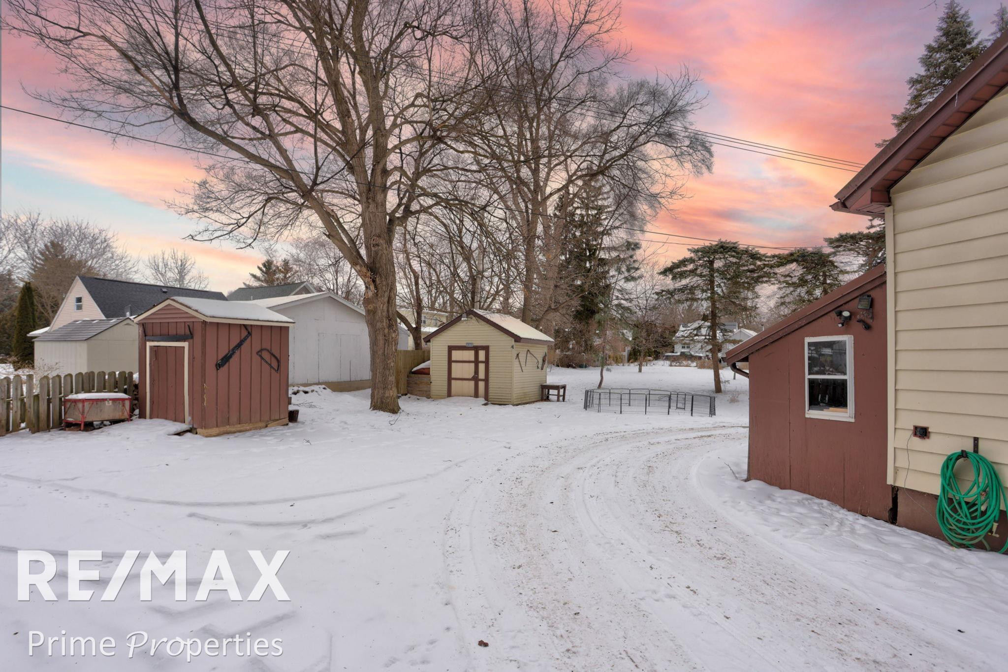 426 Bates Street, Caro, MI 48723 — Photo 24