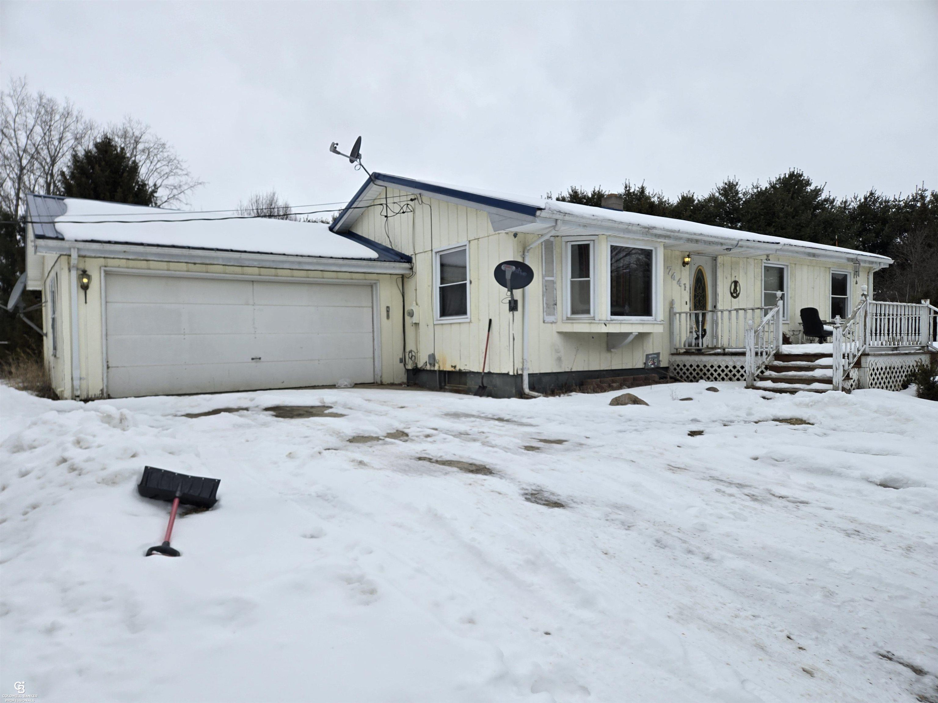 7441 Jordan Road, Yale, MI 48097 — Photo 2
