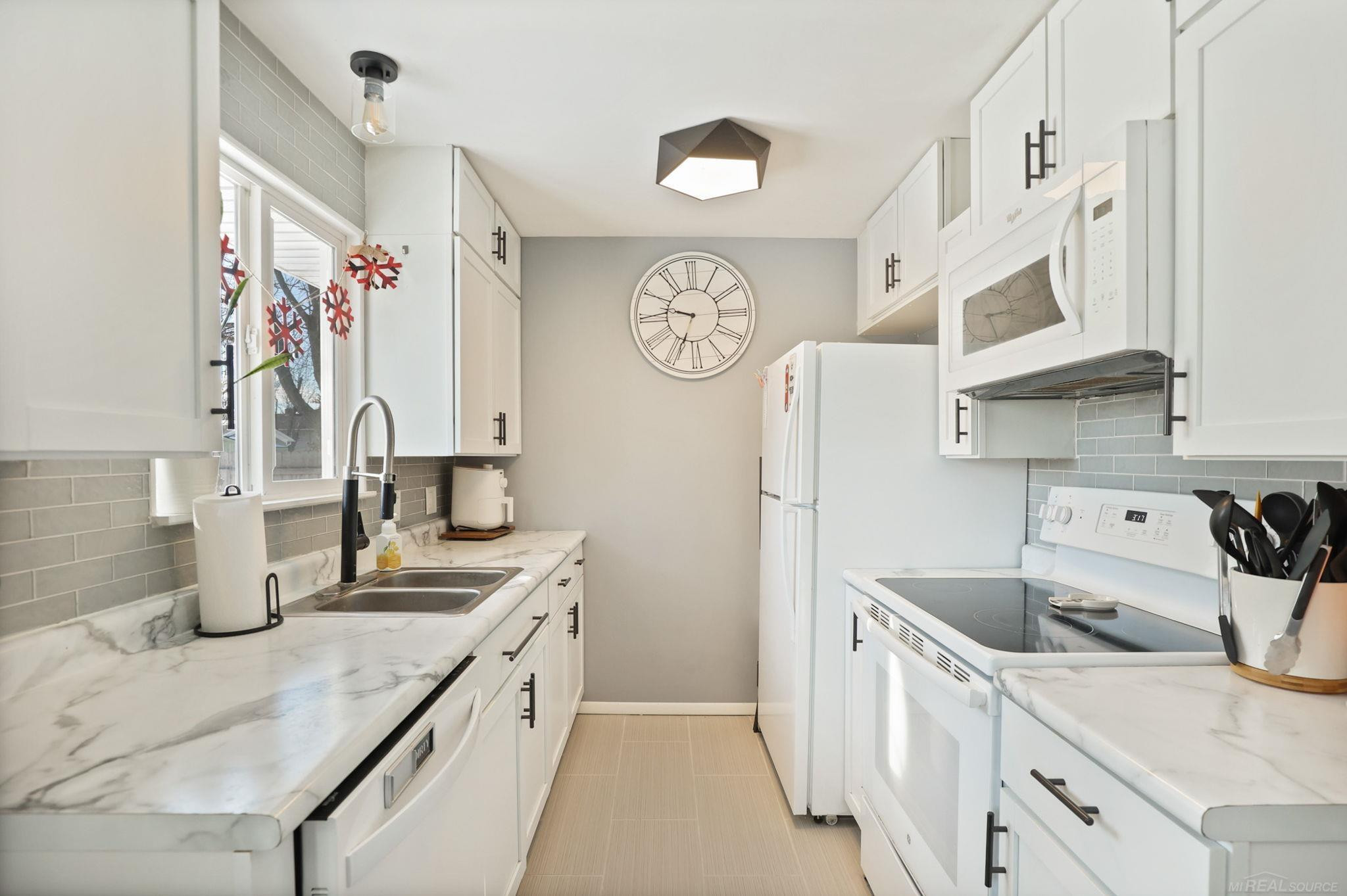 813 W Oak Street, Vassar, MI 48768 — Photo 14