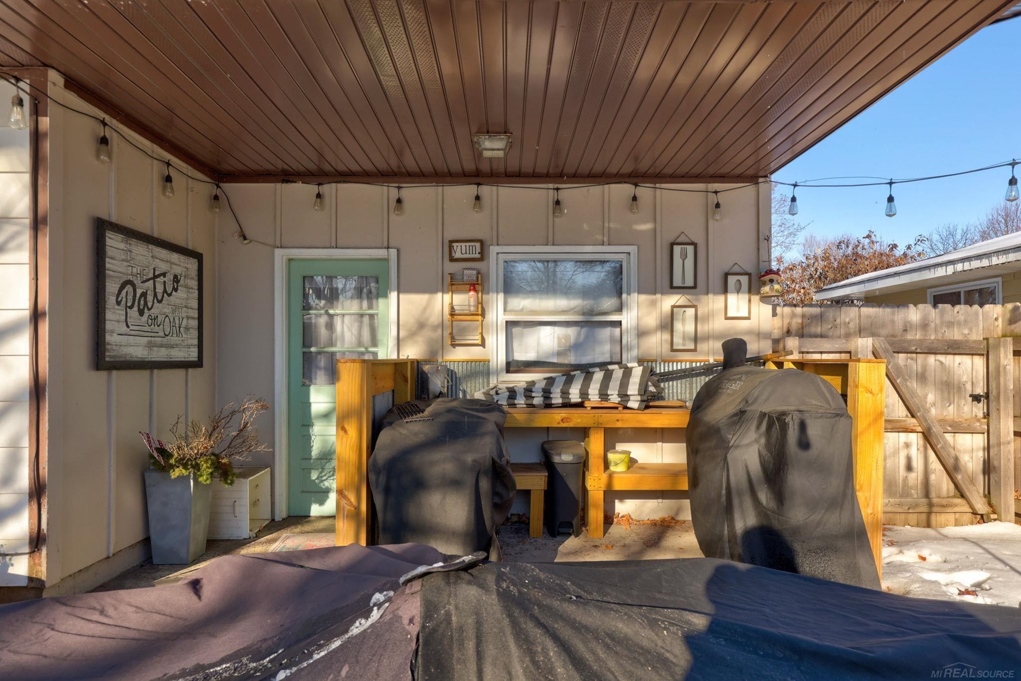 813 W Oak Street, Vassar, MI 48768 — Photo 36