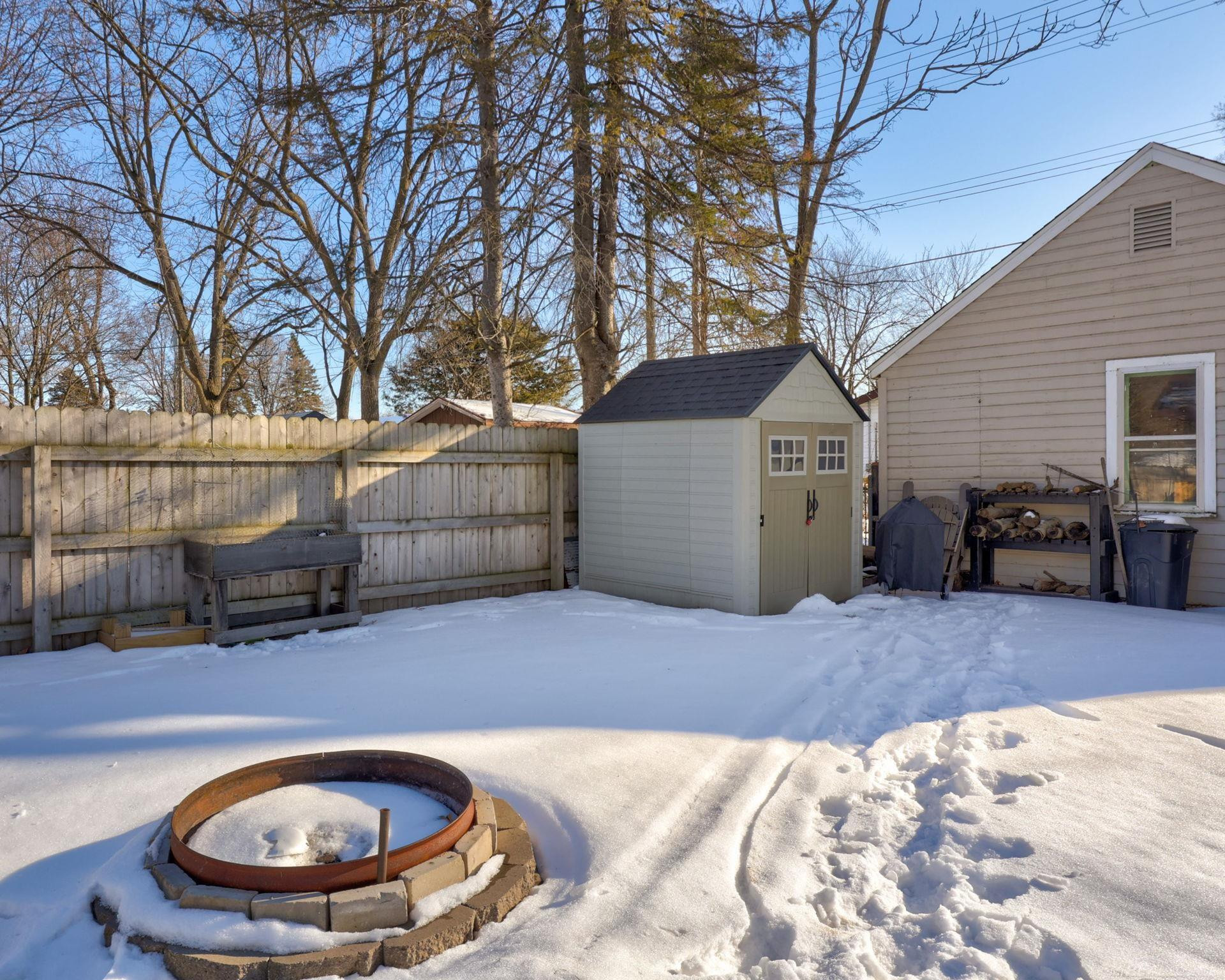 813 W Oak Street, Vassar, MI 48768 — Photo 38