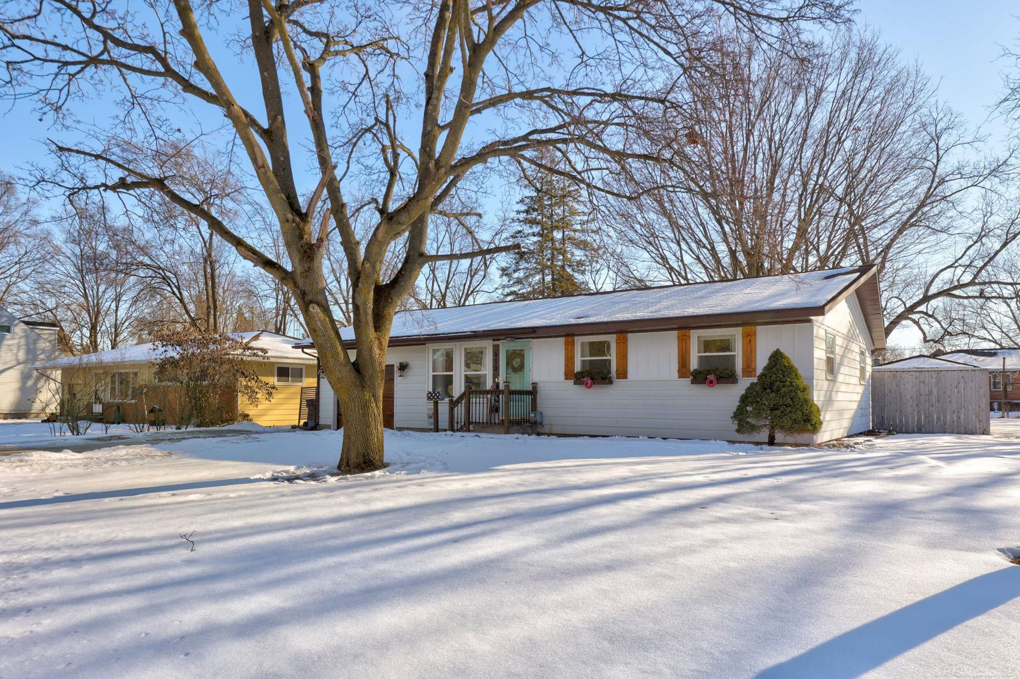 813 W Oak Street, Vassar, MI 48768 — Photo 40