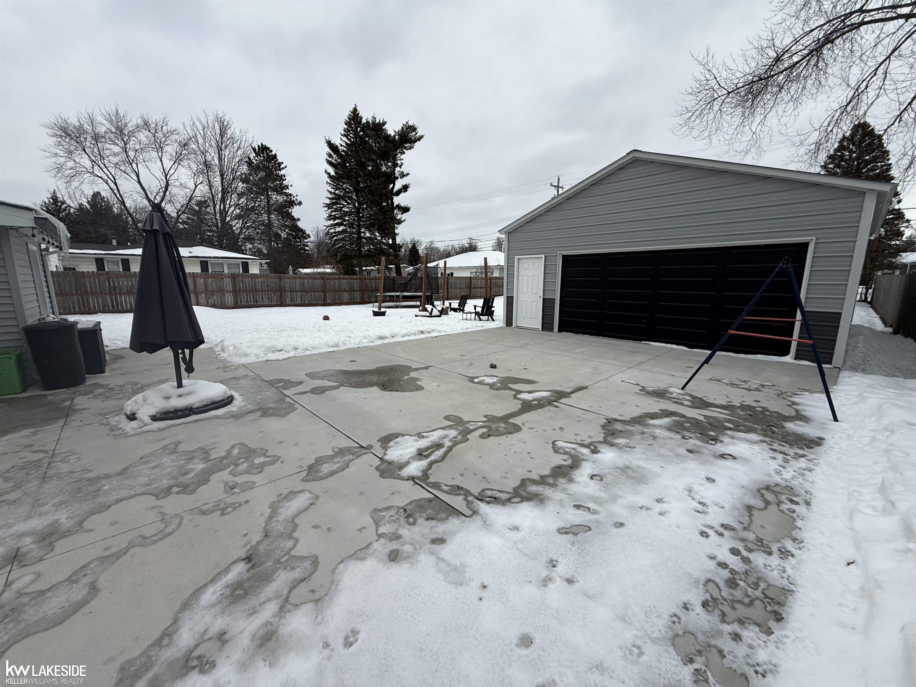 85 Saint James Street, Marysville, MI 48040 — Photo 28