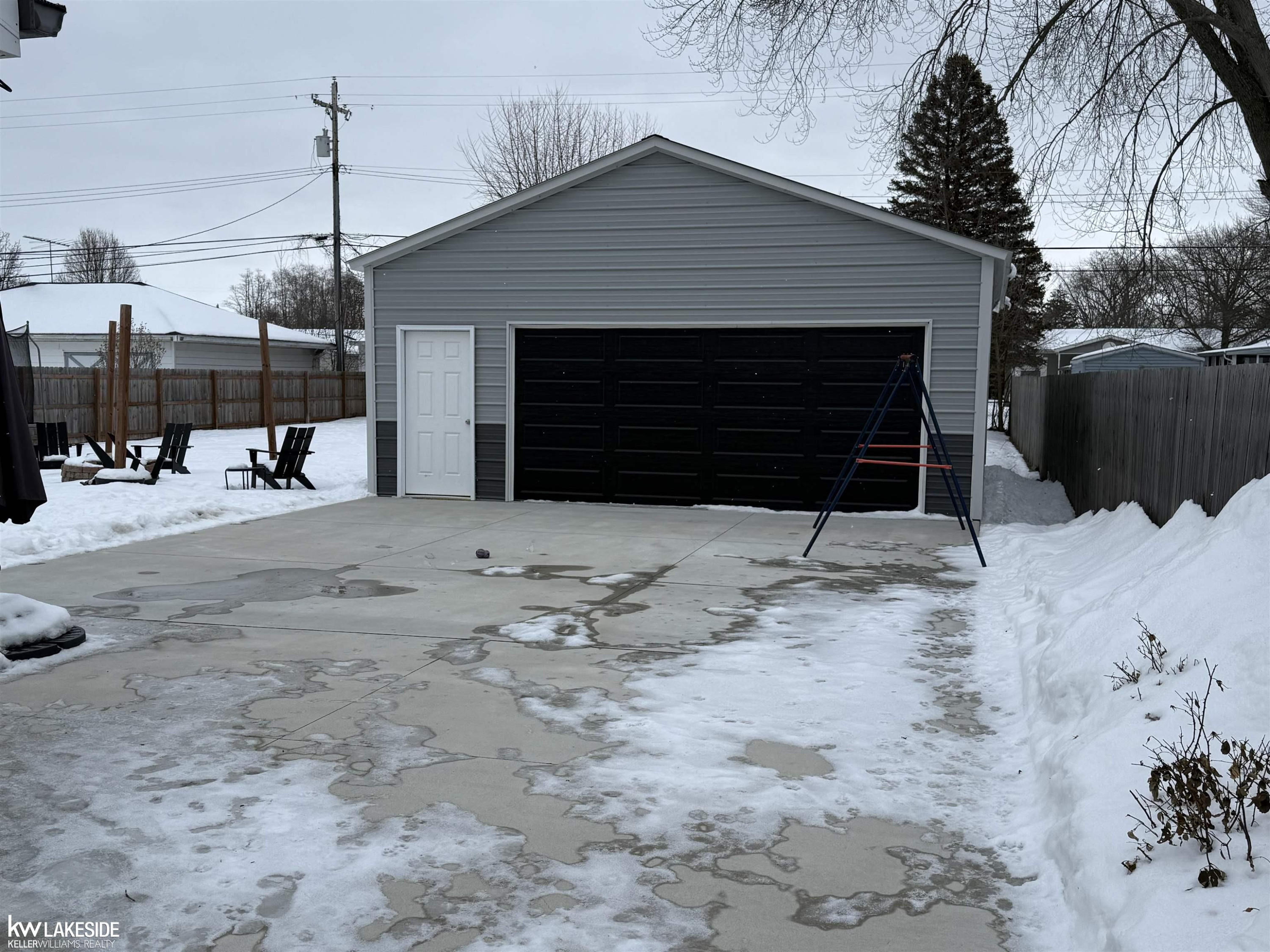 85 Saint James Street, Marysville, MI 48040 — Photo 30