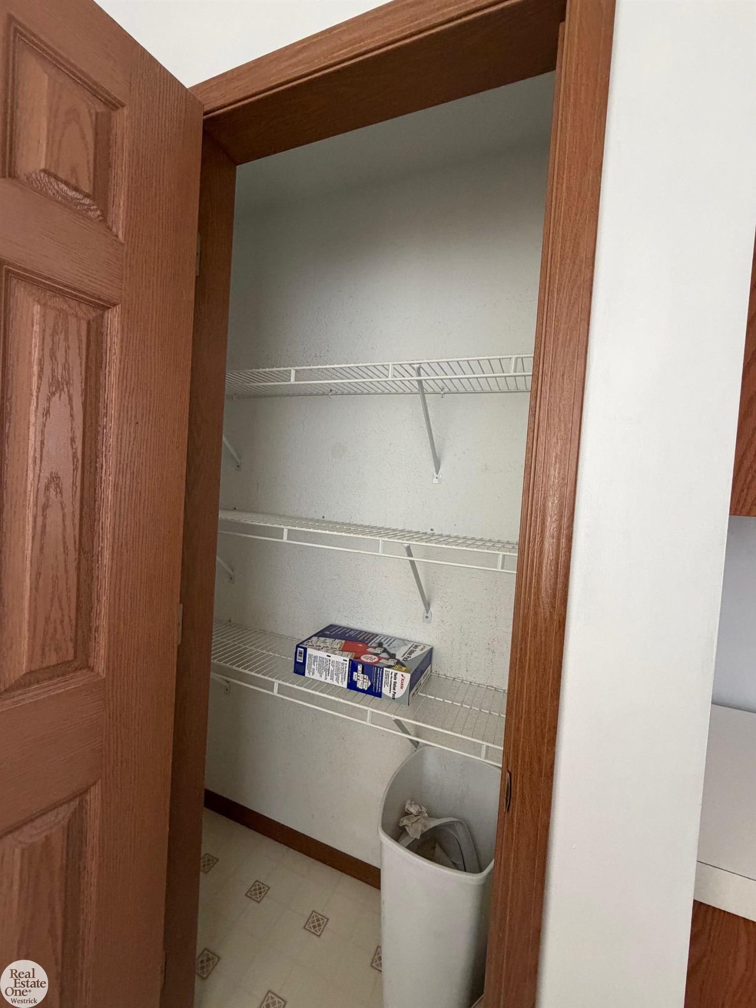 988 Chartier Road, MI — Photo 10