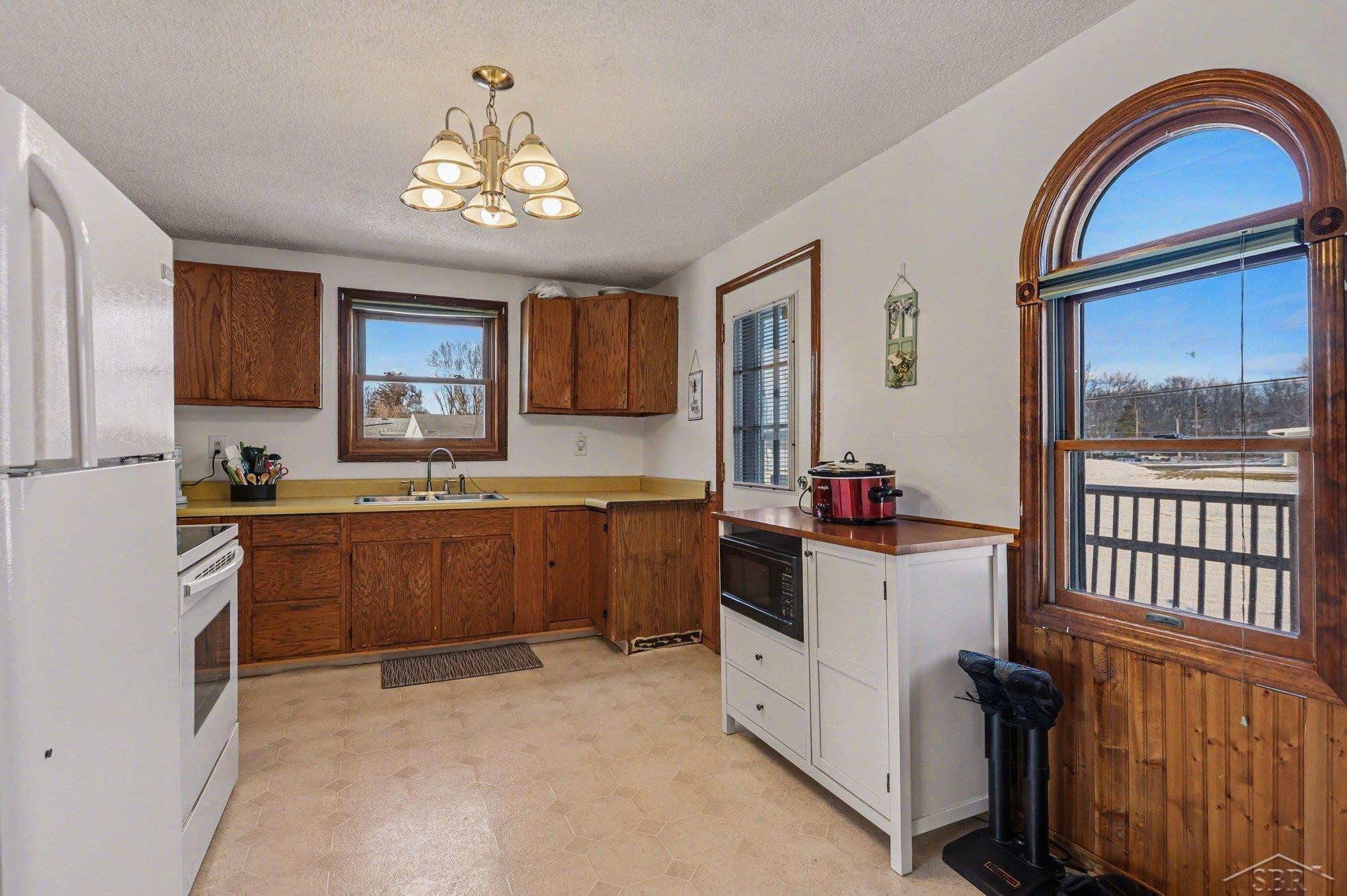 123 E Spruce Street, Saint Charles, MI 48655 — Photo 8