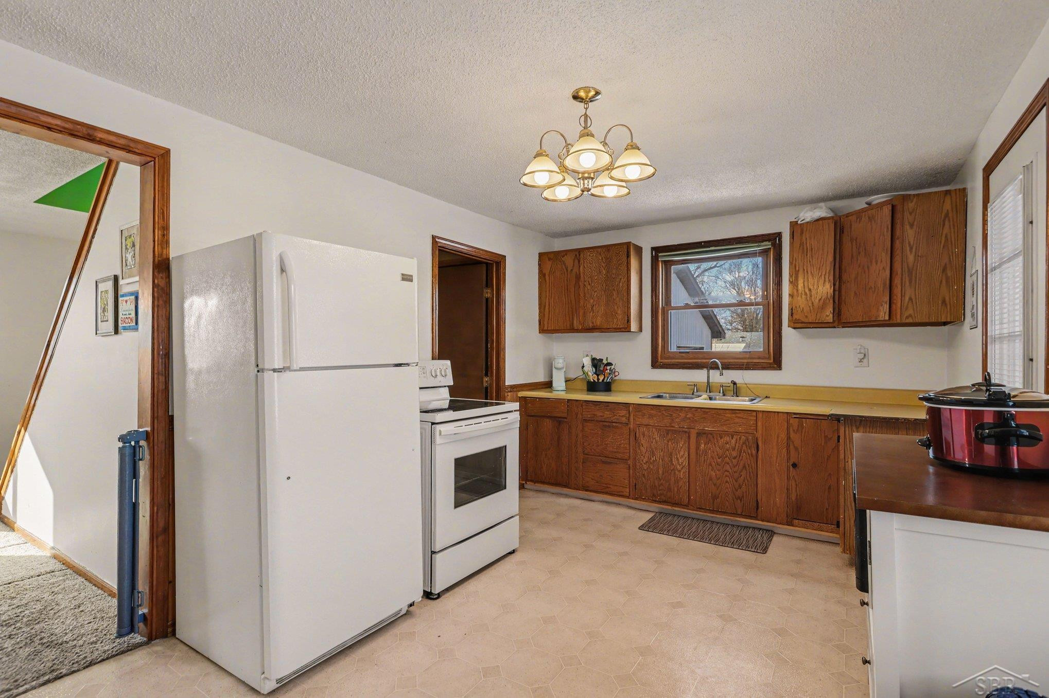 123 E Spruce Street, Saint Charles, MI 48655 — Photo 10