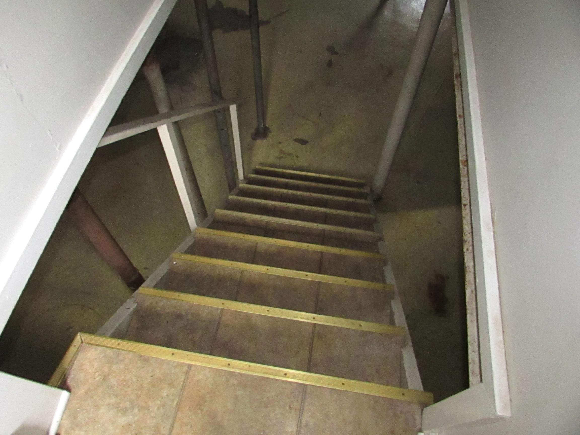 434 Chalmers Street, Flint, MI 48503 — Photo 37