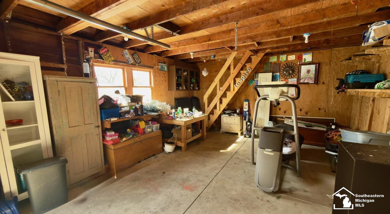 958 WOODVILLE Avenue, Monroe, MI 48161 — Photo 6