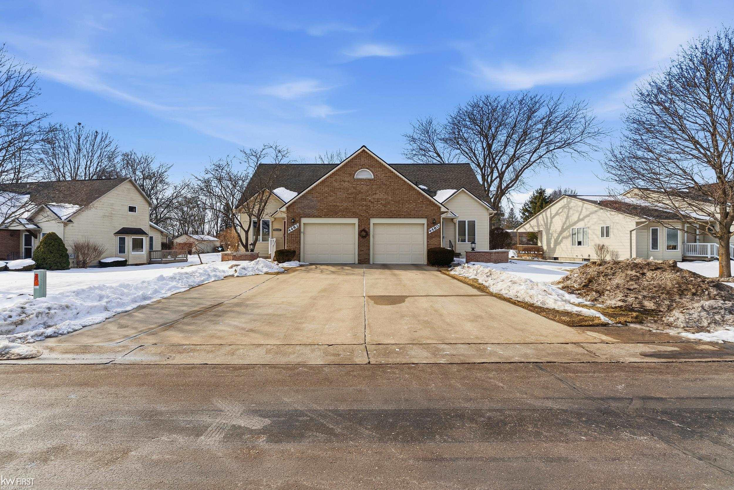 4482 Springbrook Drive, Swartz Creek, MI 48473 — Photo 38