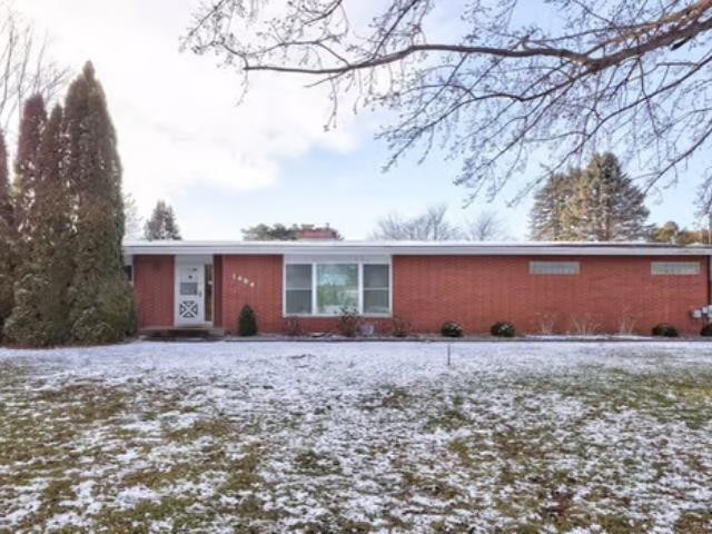 1484 S Beyer Road, Saginaw, MI 48601 — Photo 2