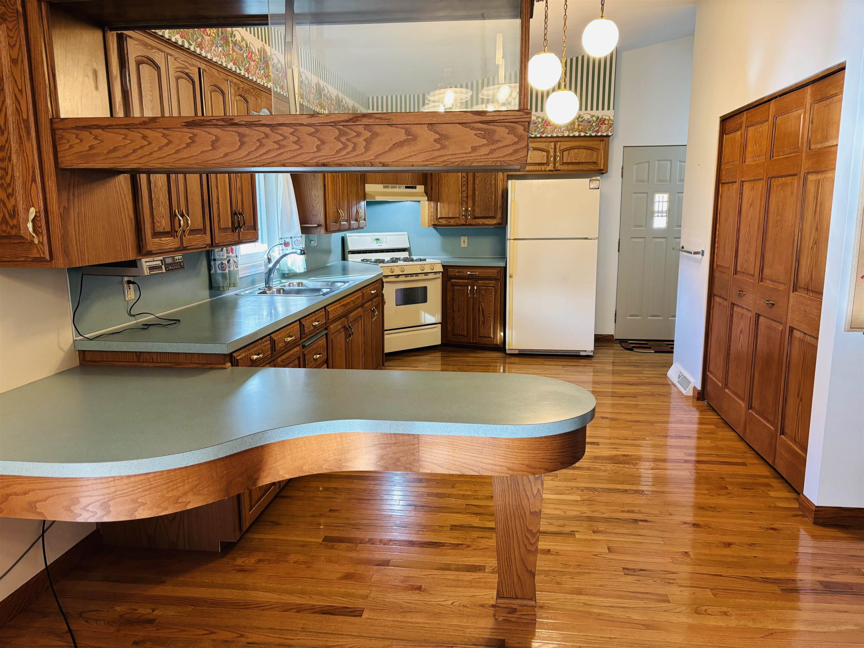 1484 S Beyer Road, Saginaw, MI 48601 — Photo 6