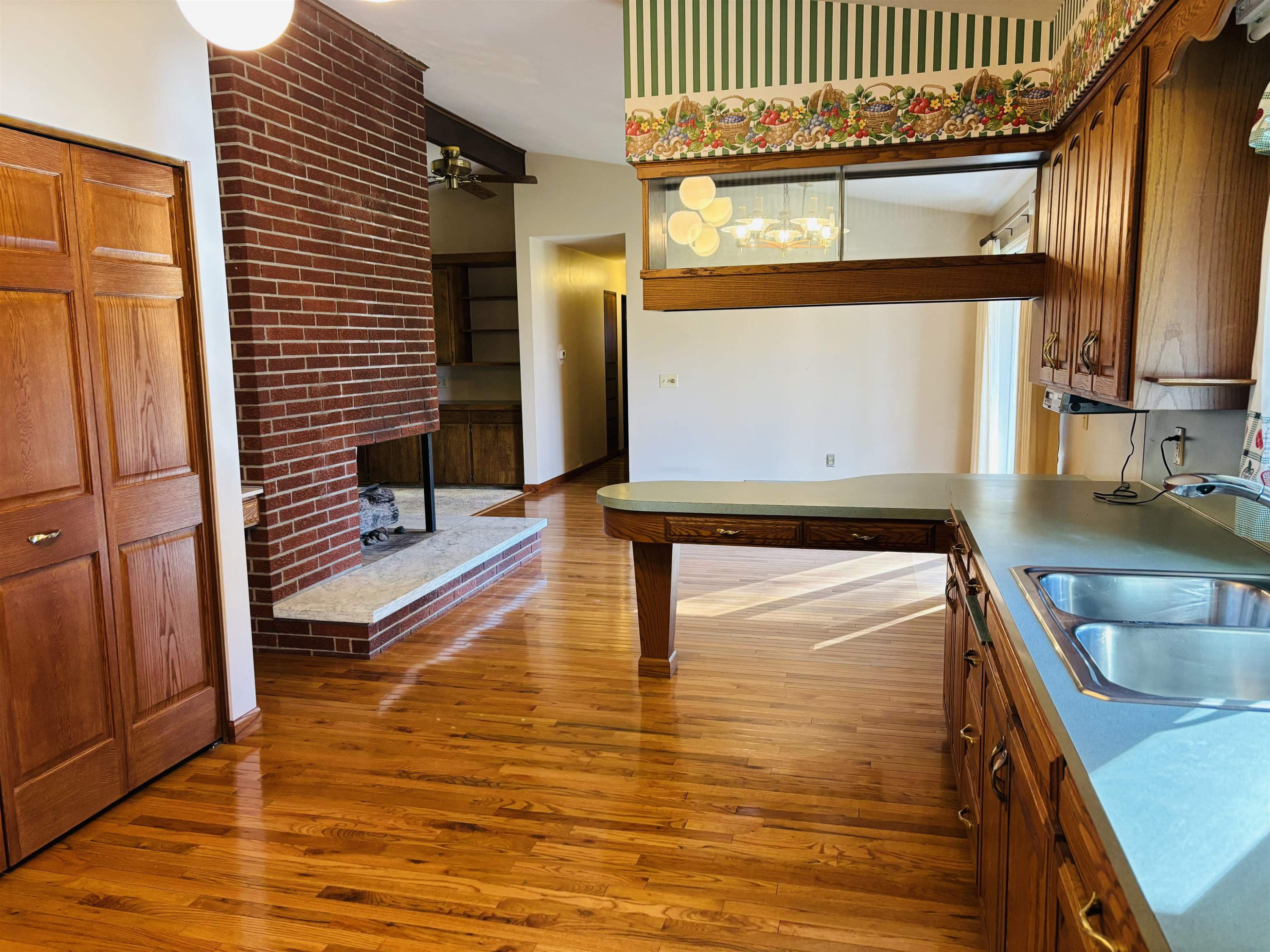1484 S Beyer Road, Saginaw, MI 48601 — Photo 9