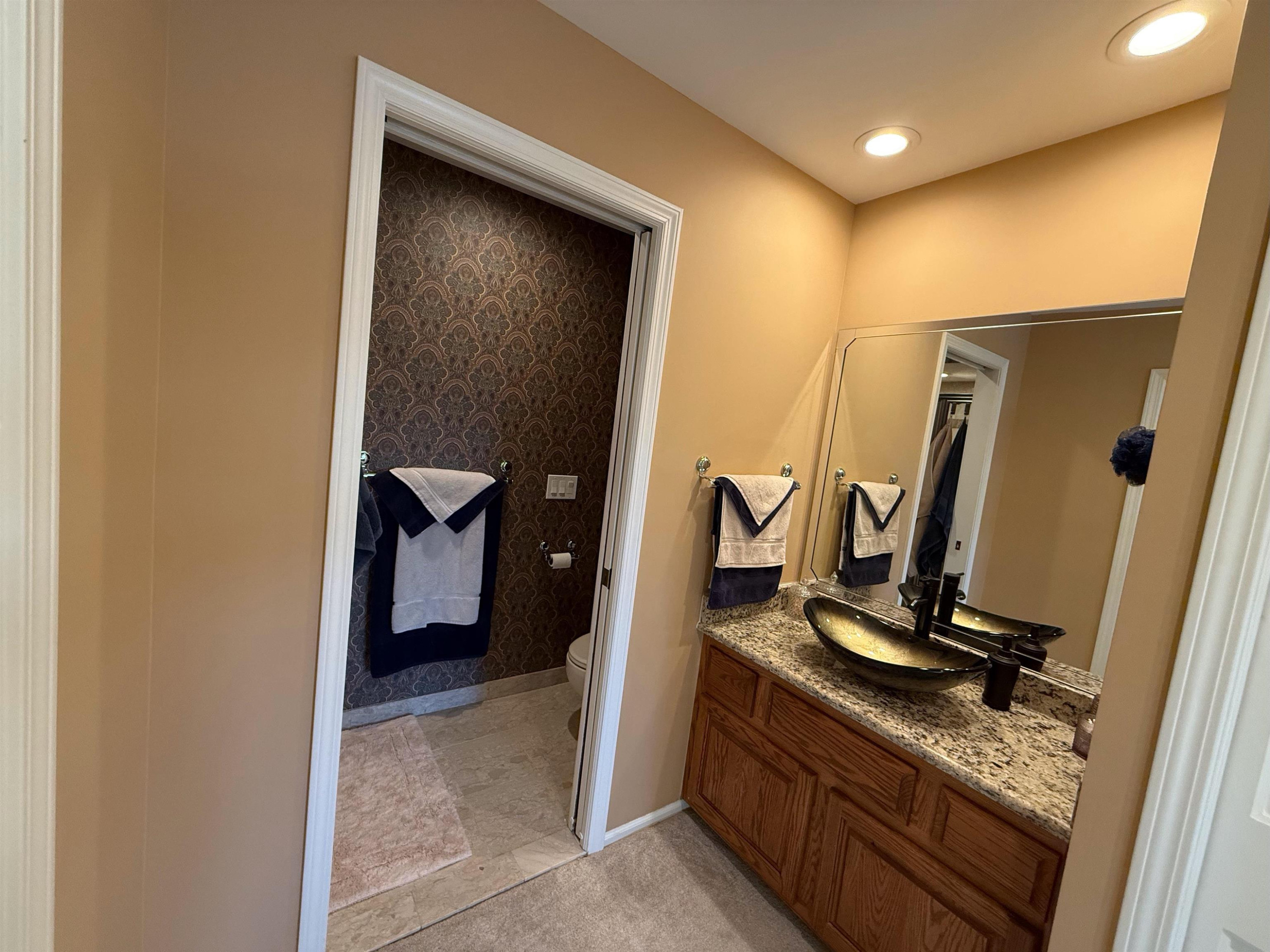 2220 Juniper Court, Shelby, MI 48326 — Photo 20