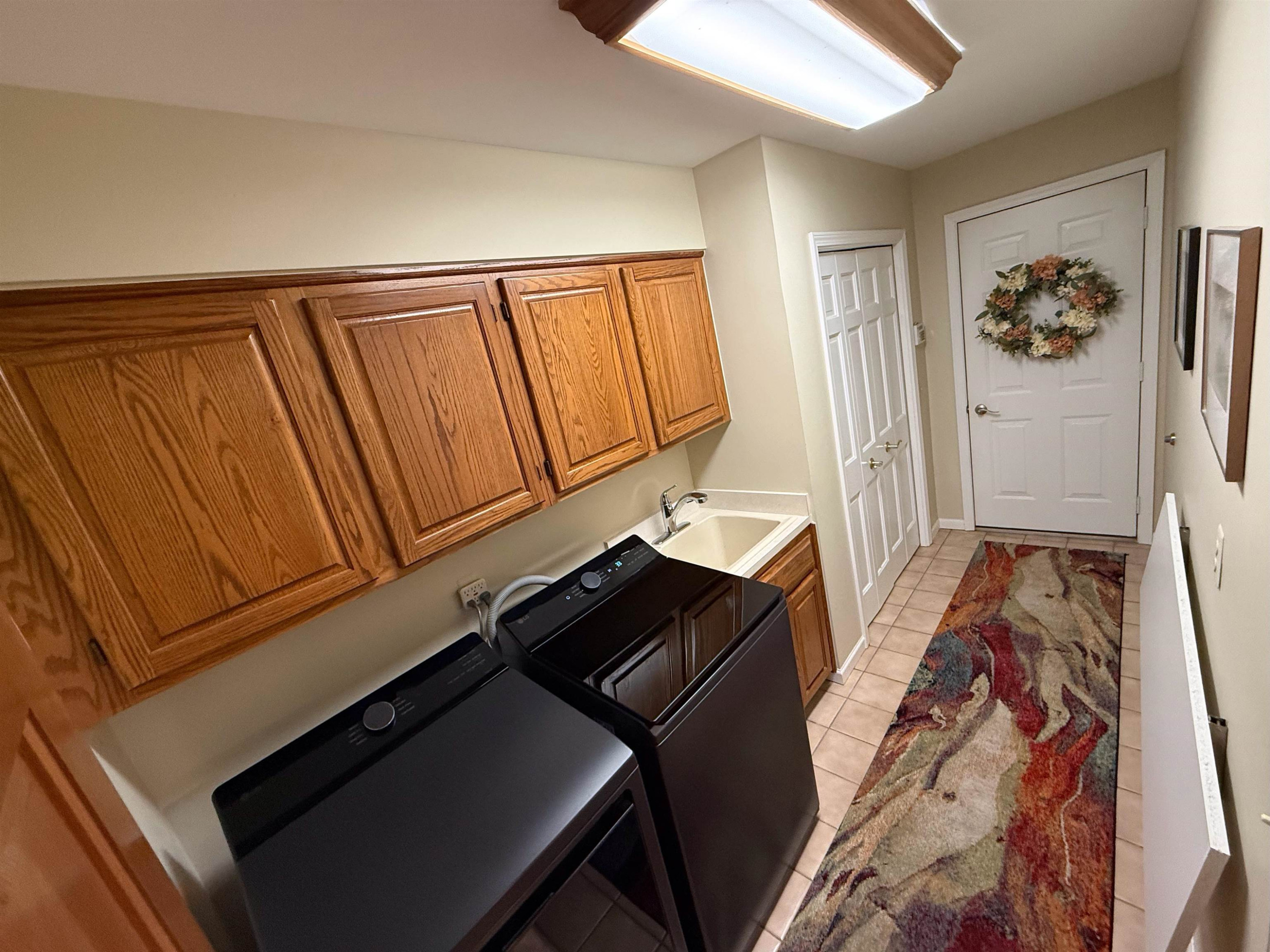 2220 Juniper Court, Shelby, MI 48326 — Photo 23