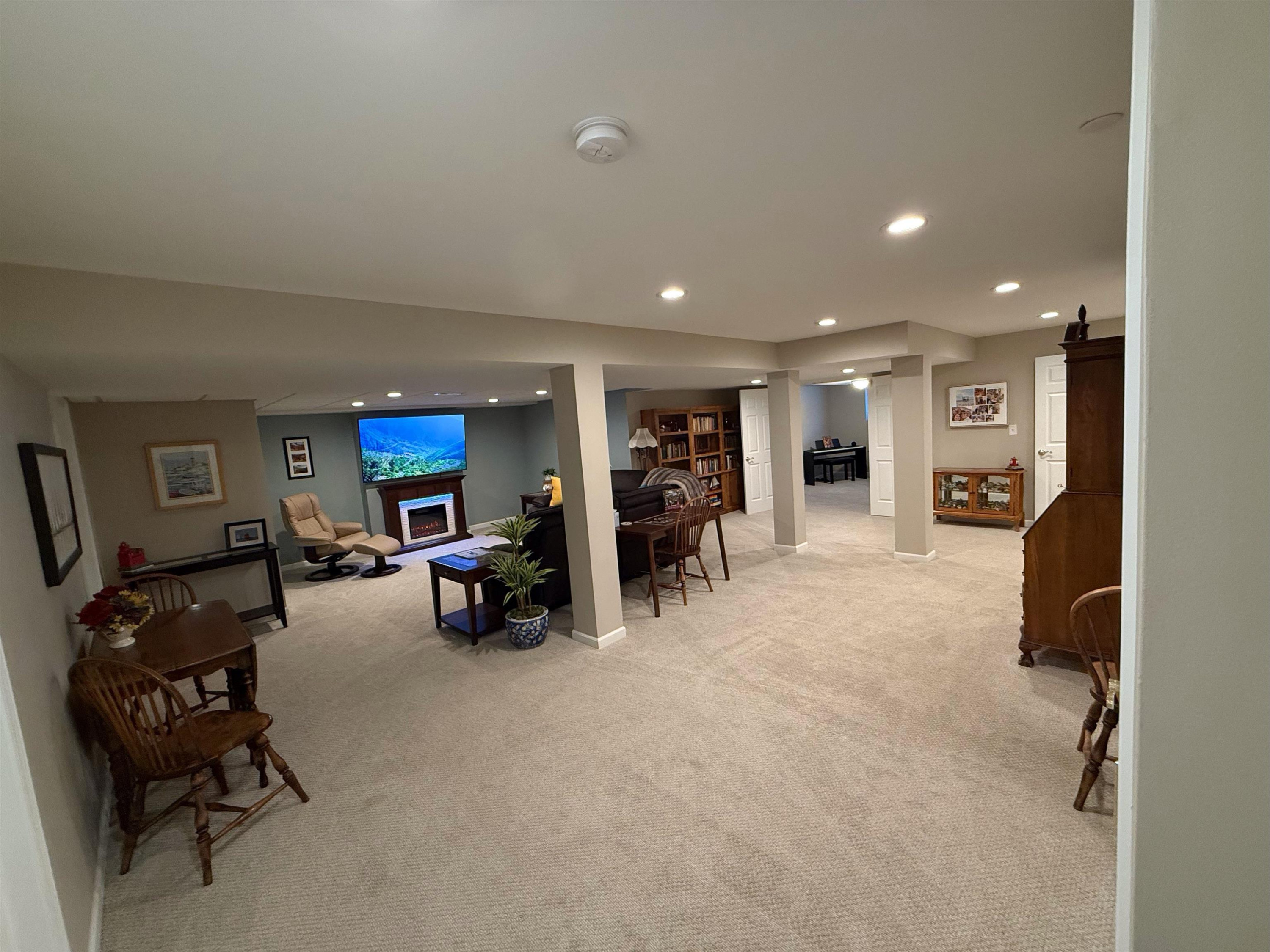 2220 Juniper Court, Shelby, MI 48326 — Photo 26