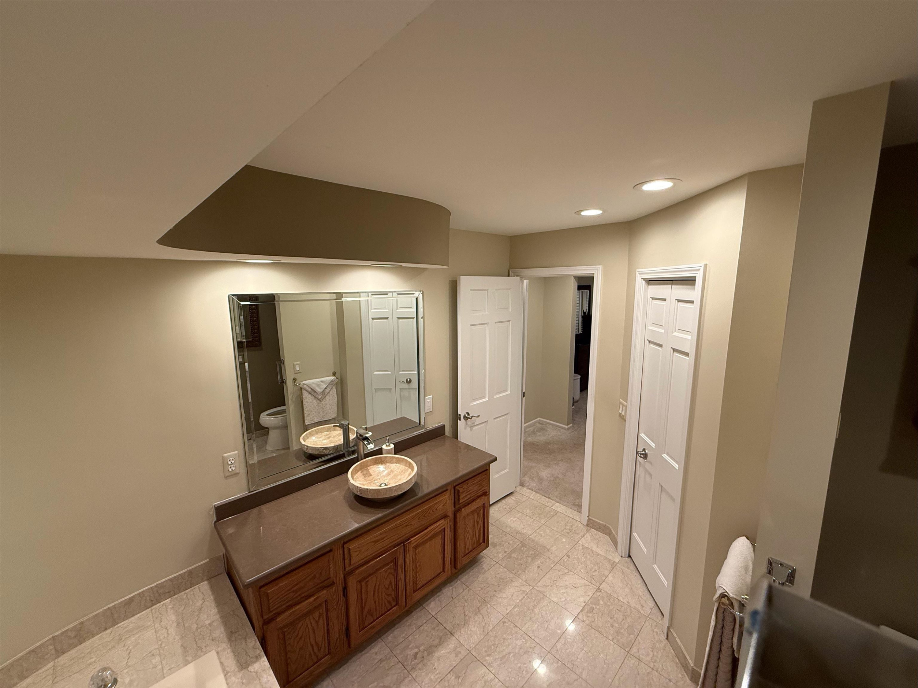 2220 Juniper Court, Shelby, MI 48326 — Photo 14
