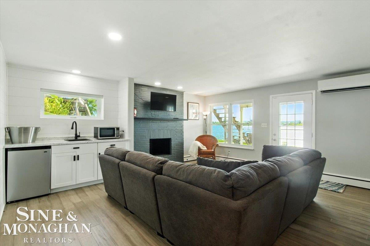 69 Gratiot Boulevard, Marysville, MI 48040 — Photo 18