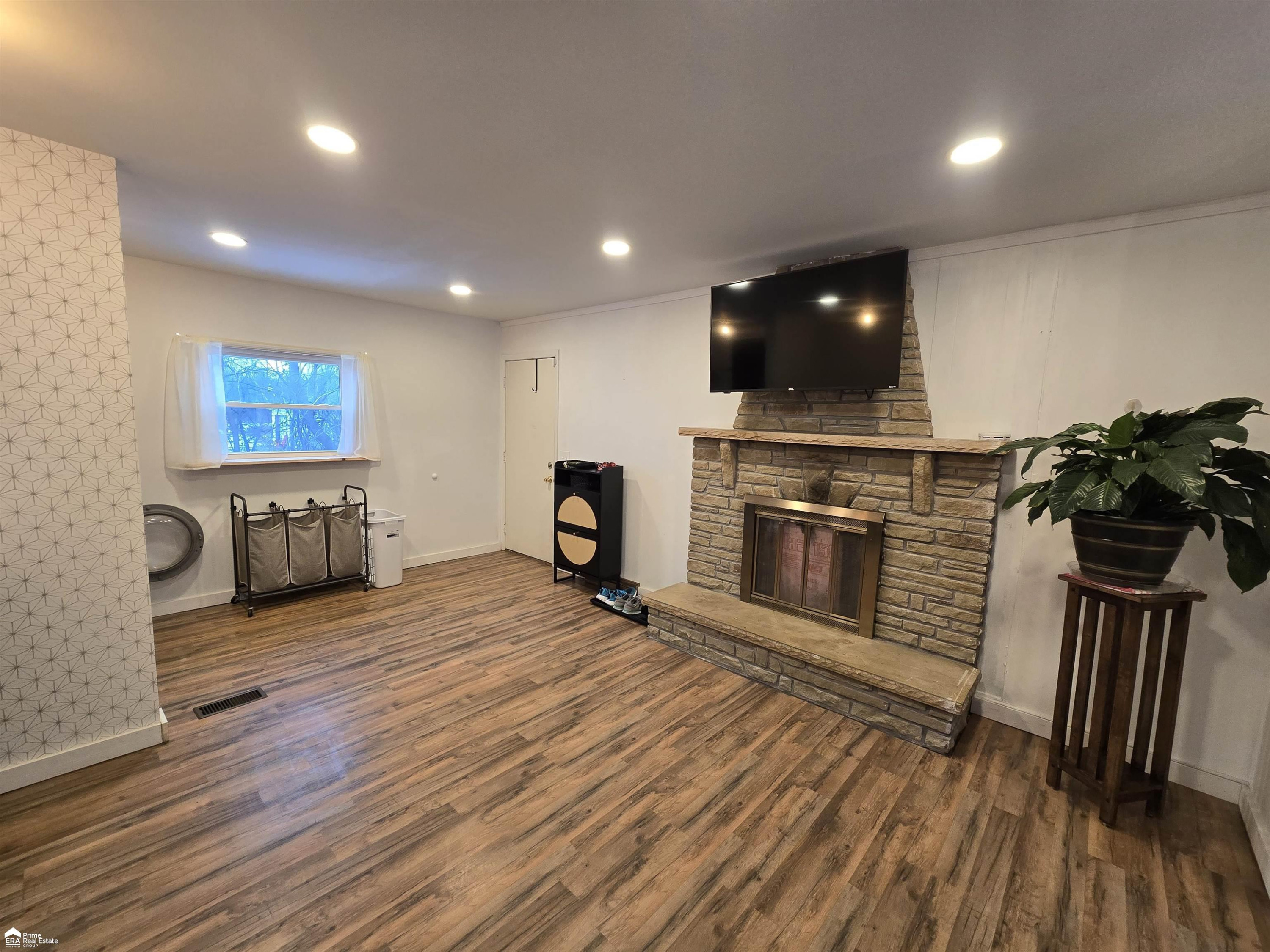 5303 Dixie Highway, Saginaw, MI 48601 — Photo 11