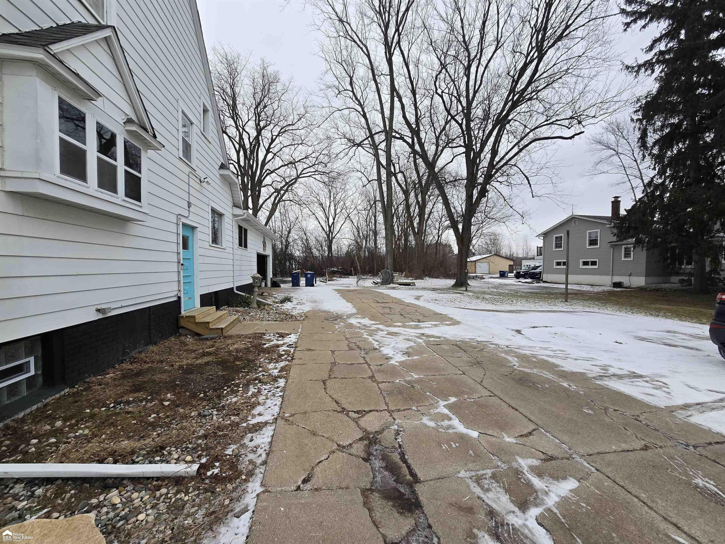 5303 Dixie Highway, Saginaw, MI 48601 — Photo 33