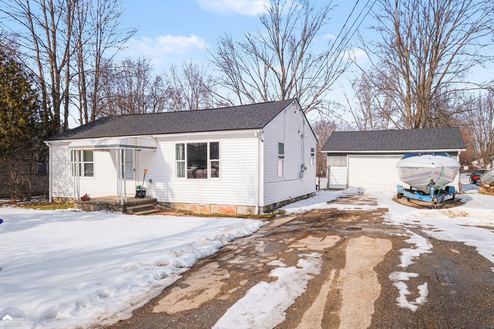 3088 Florine Avenue, Mount Morris, MI 48458 — Photo 2
