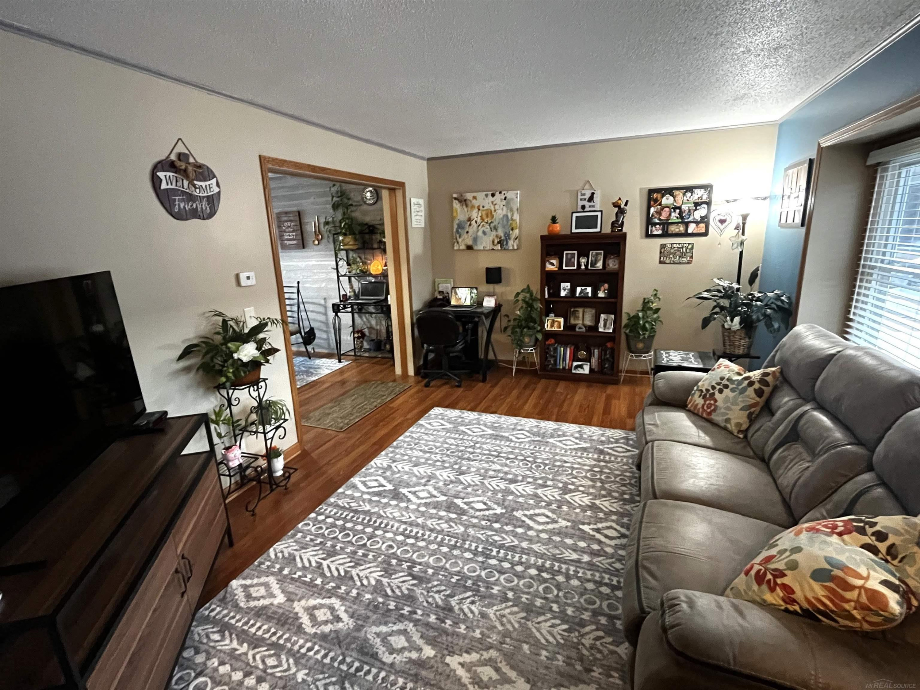 13273 Lake Point Boulevard, MI 48111 — Photo 3