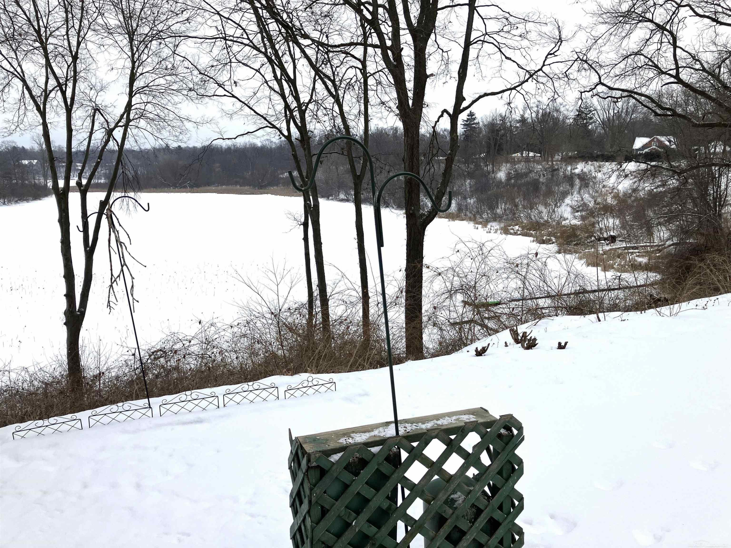 13273 Lake Point Boulevard, MI 48111 — Photo 25