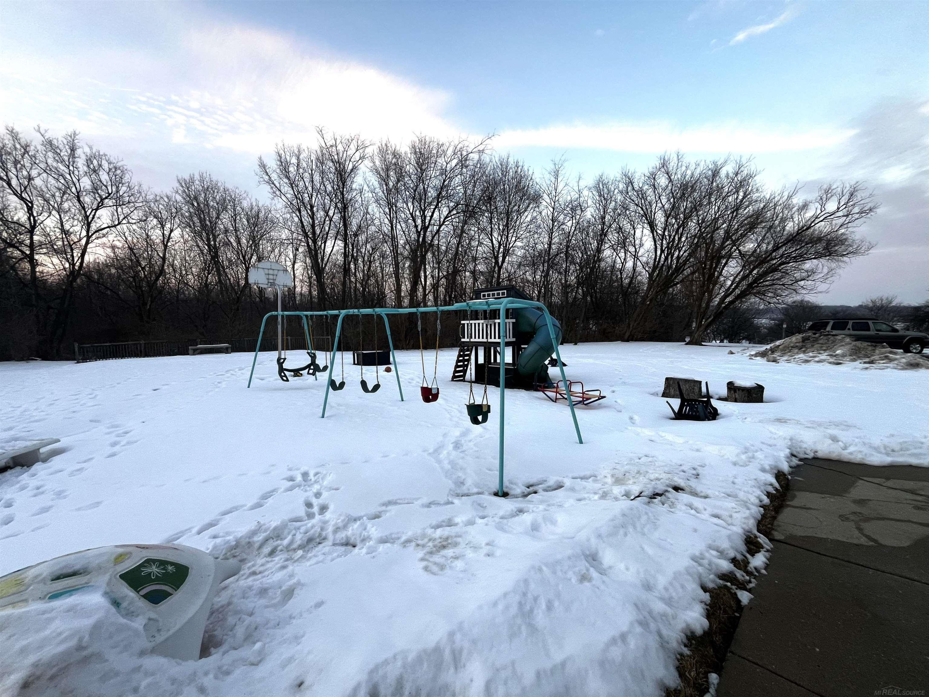 13273 Lake Point Boulevard, MI 48111 — Photo 33