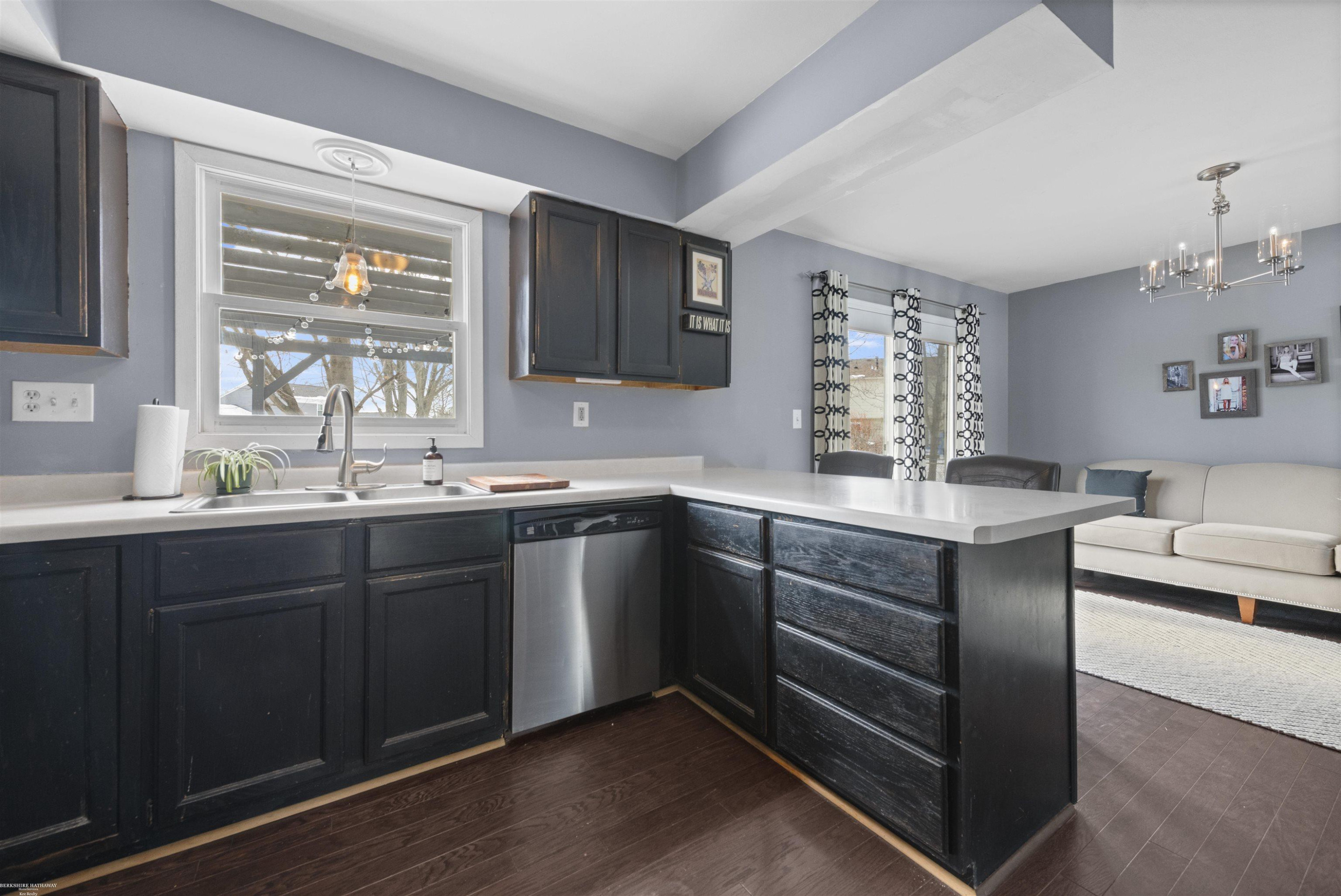 35652 Burton Court, New Baltimore, MI 48047 — Photo 9